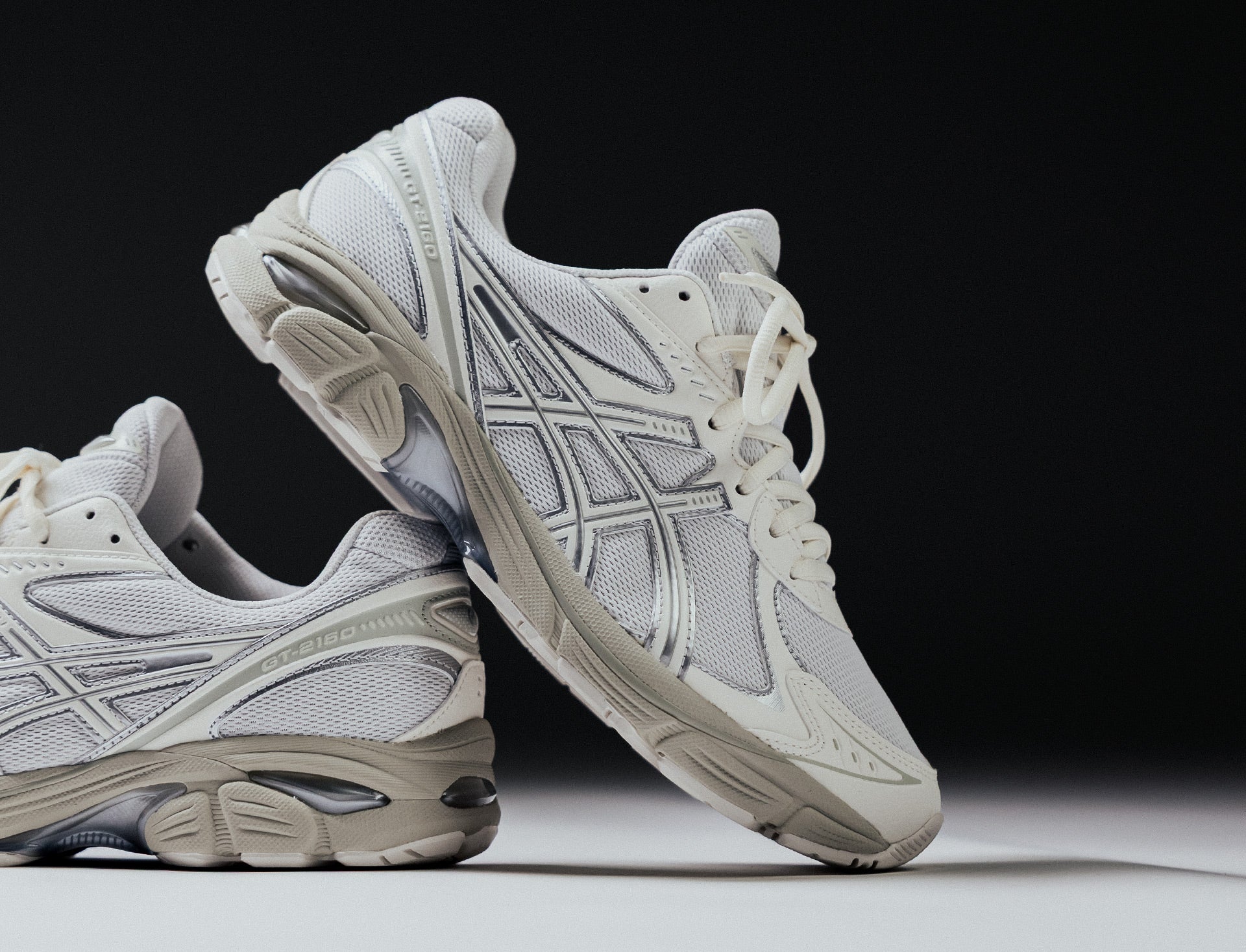 Asics GT-2160 white cream