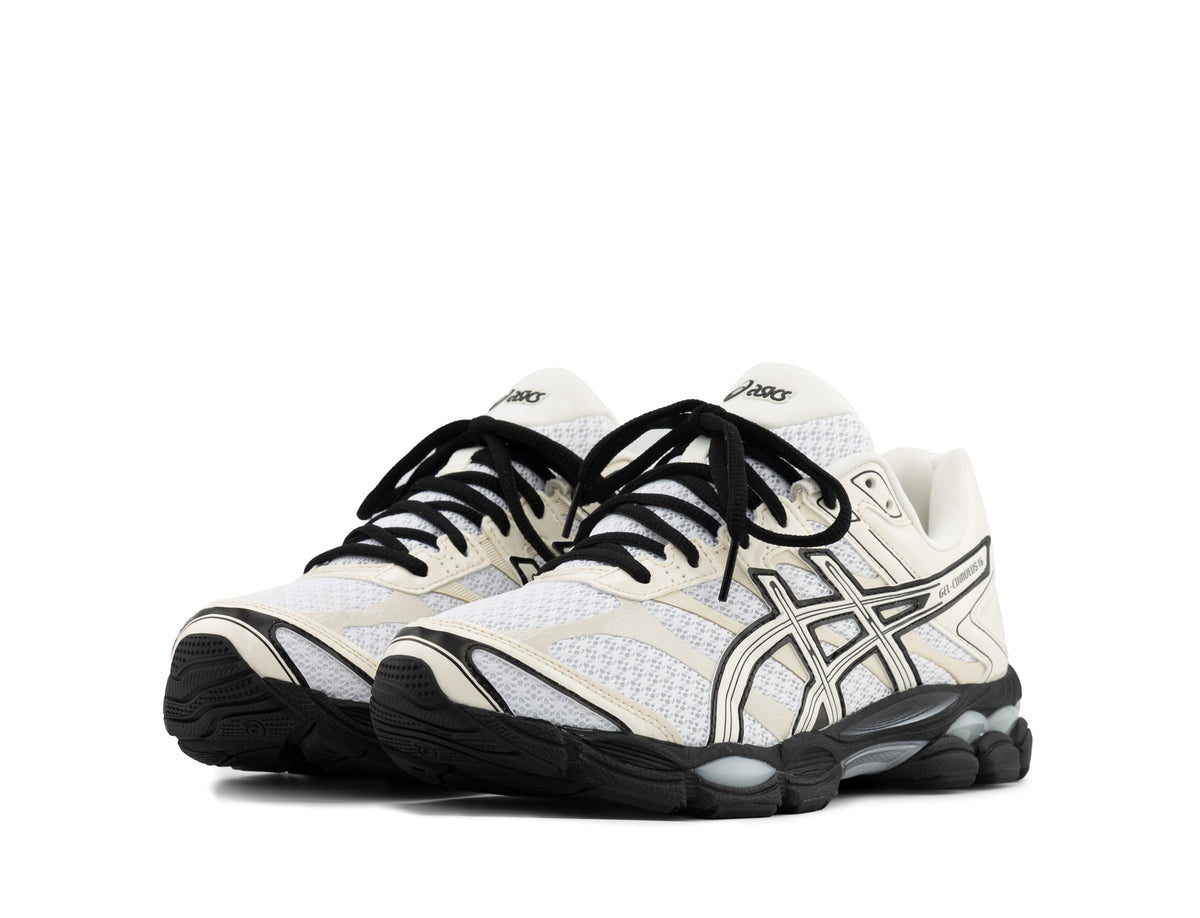 Asics Gel-Cumulus 16 white cream
