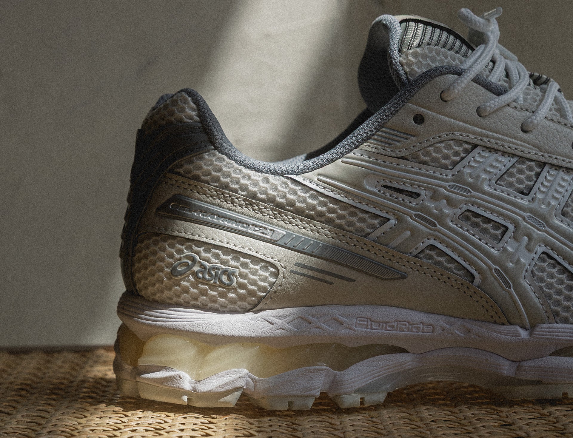 Asics Gel-Kayano 12.1 cream smoke grey