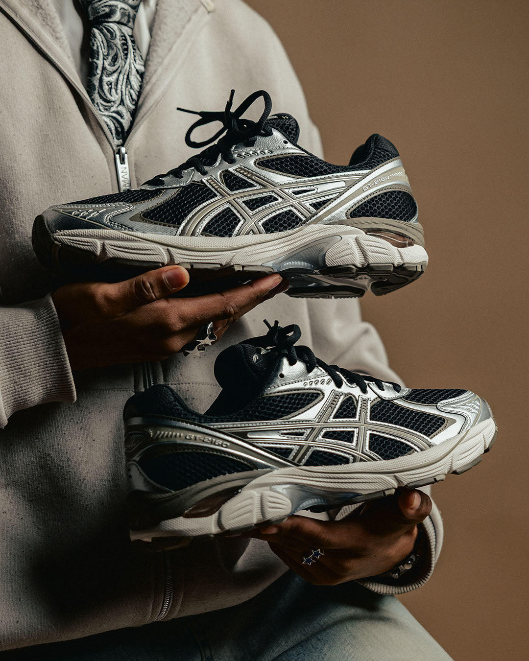 Asics GT-2160 black driftwood