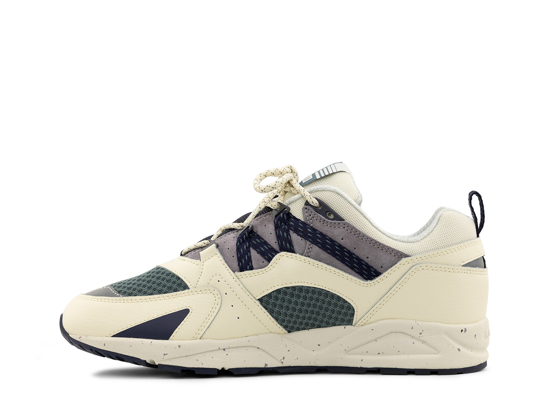 Karhu Fusion 2.0 solitary star naval acedemy