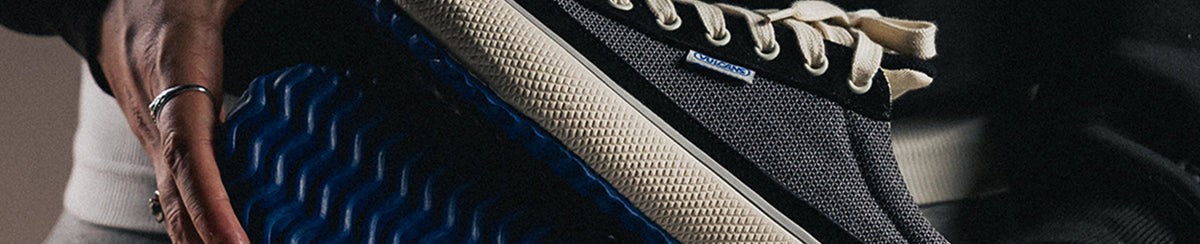 VULCANS SNEAKERS