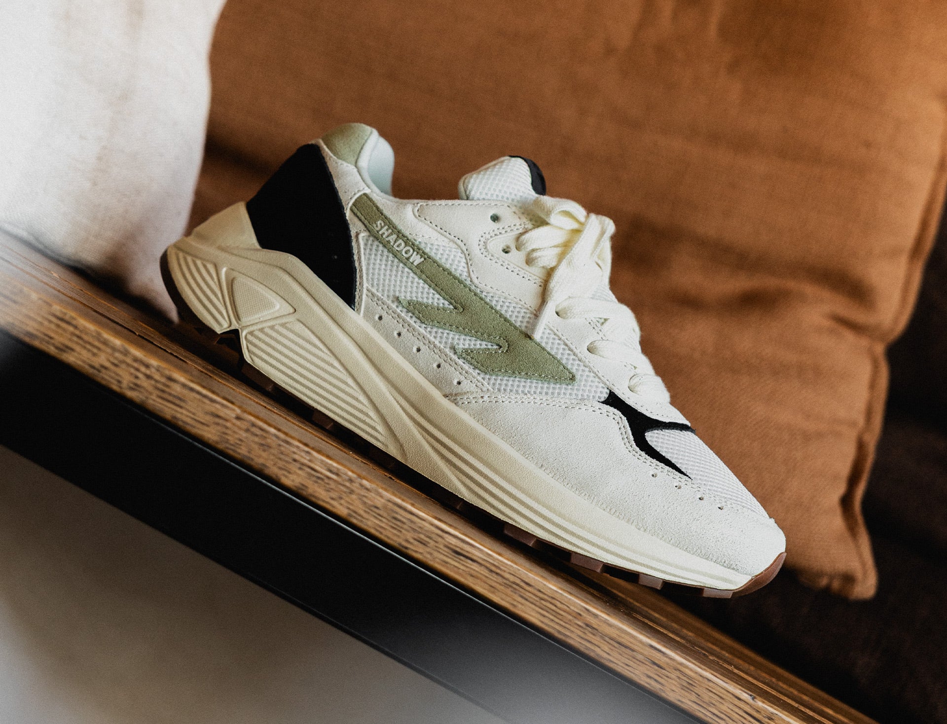 Hi-Tec HTS Shadow RGS gardenia alfalfa blackened pearl black beauty gum