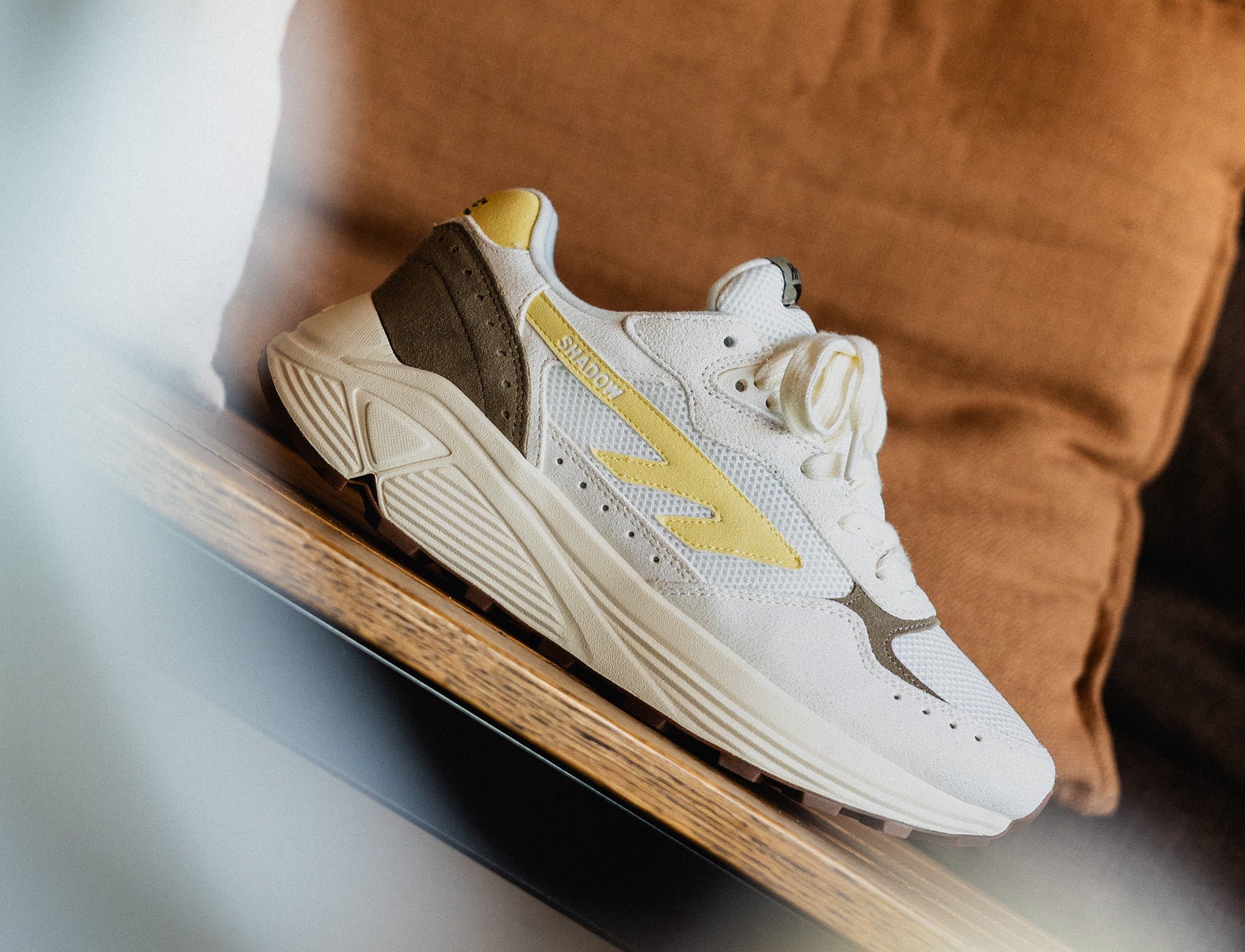 Hi-Tec HTS Shadow RGS gardenia mellow yellow winter twig black beauty gum