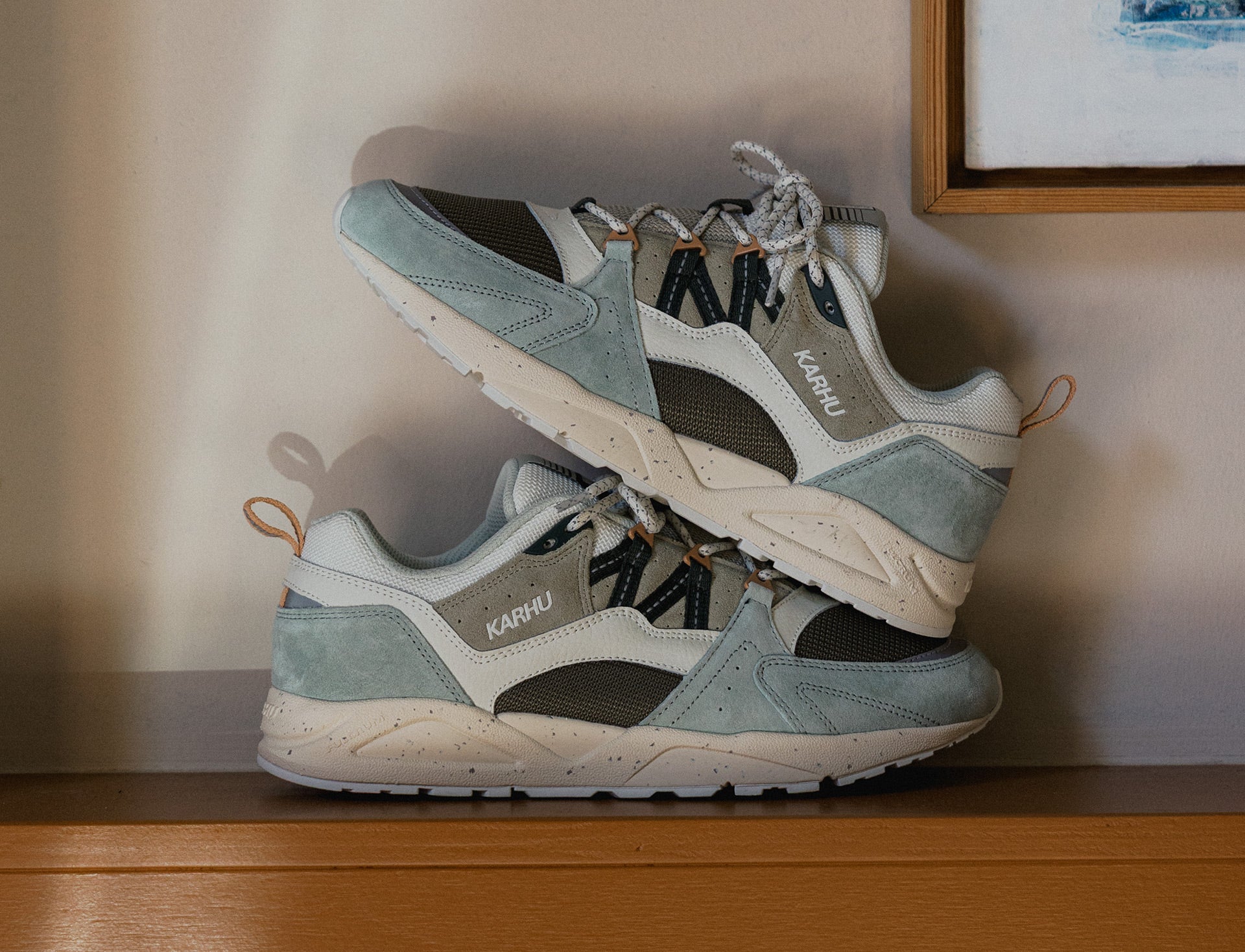 Karhu Fusion 2.0 sea foam pineneedle