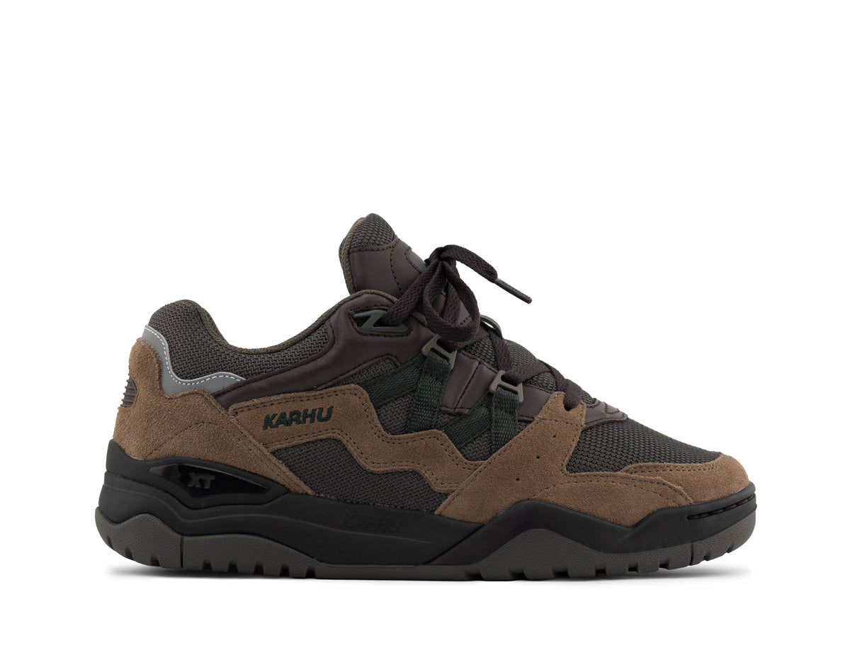Karhu Fusion XT pine bark scarab