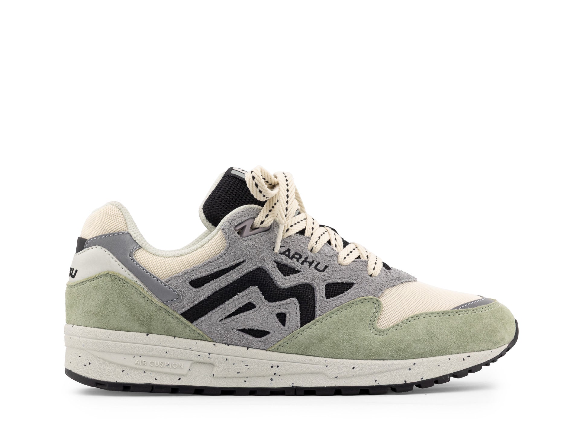 Karhu Legacy 96 Tea Jet Black