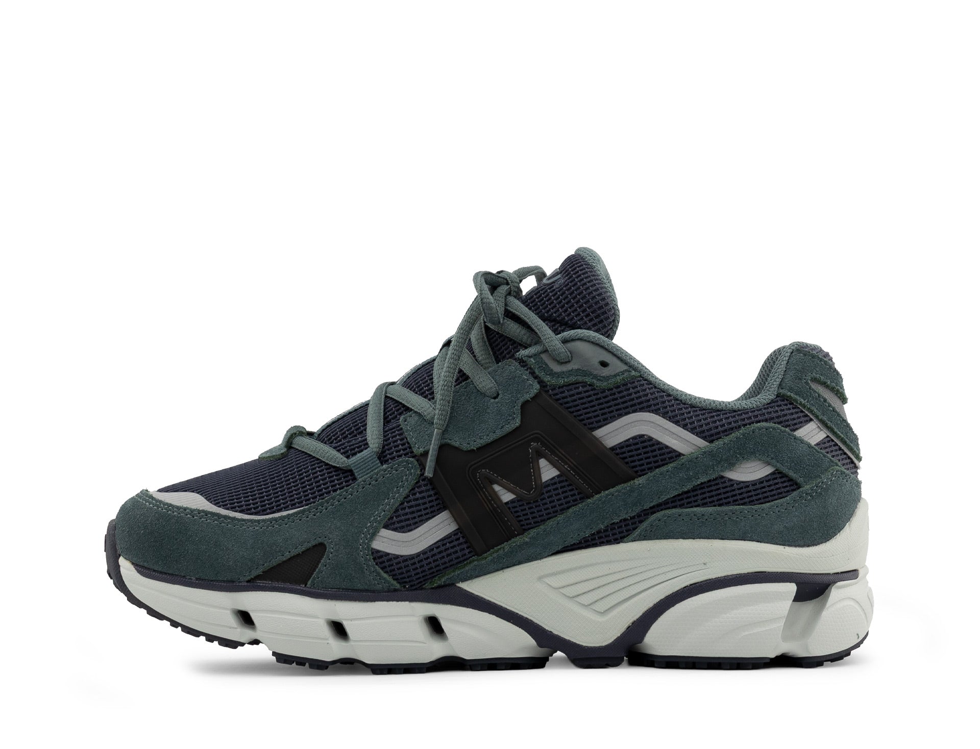 Karhu Super Fulcrum india ink black
