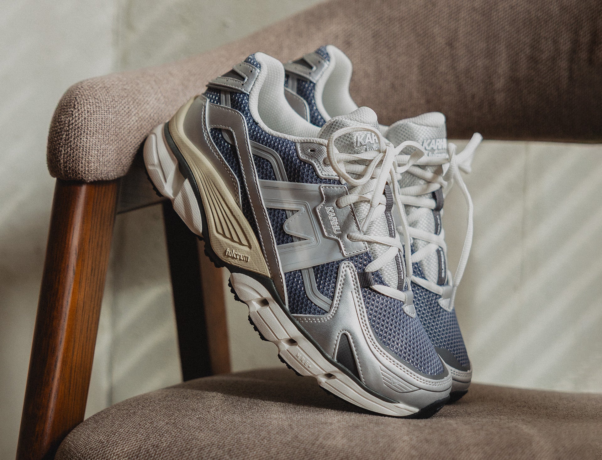 Karhu Super Fulcrum silver vintage indigo