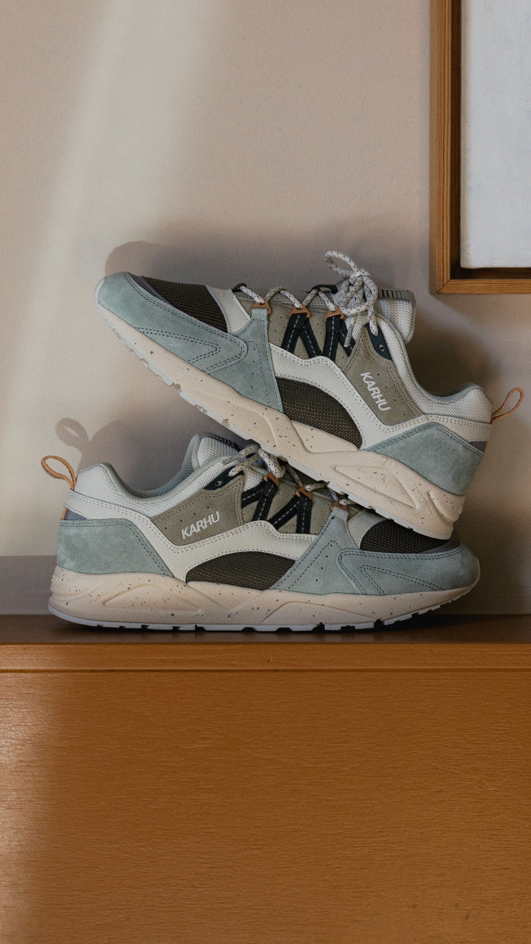 Karhu Fusion 2.0 sea foam pineneedle