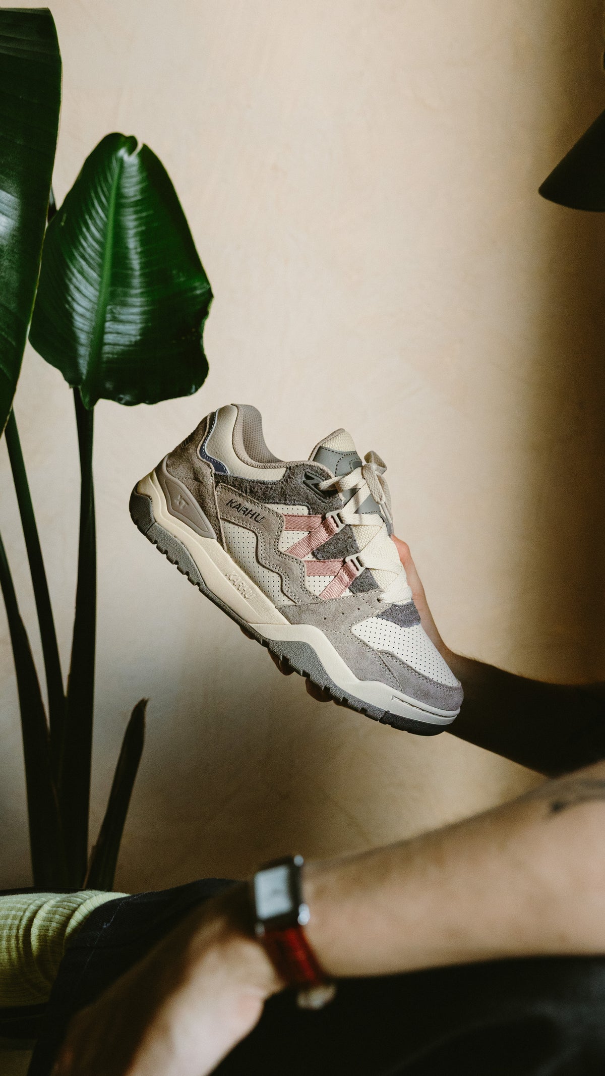 Karhu Fusion XT silver lining adobe rose