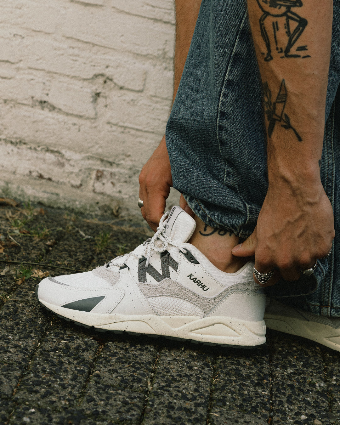 Karhu Fusion 2.0 blanc de blanc hematite