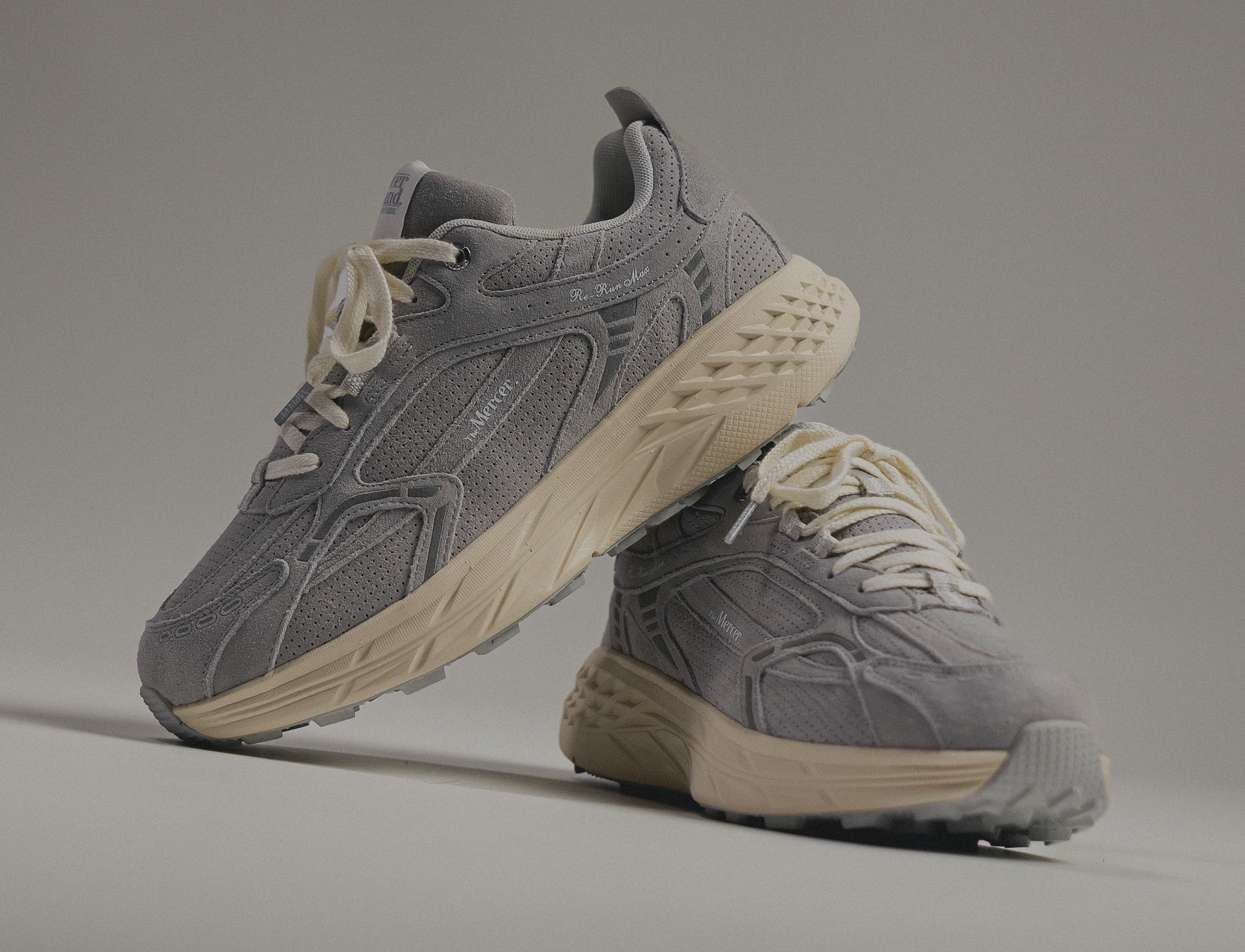 Mercer The Re-Run Max Perforated light grey