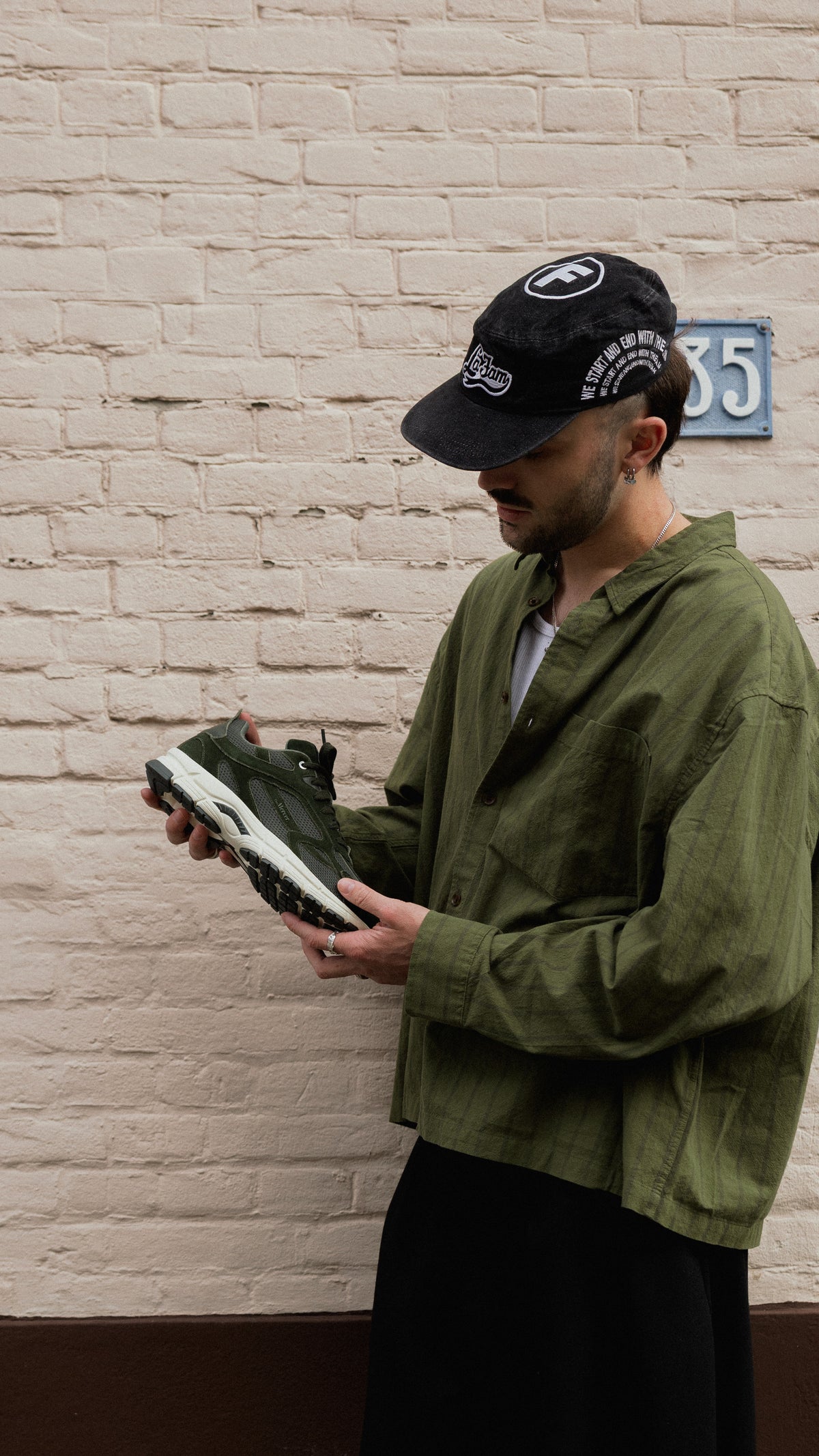 Mercer The Re-Run Premium army green