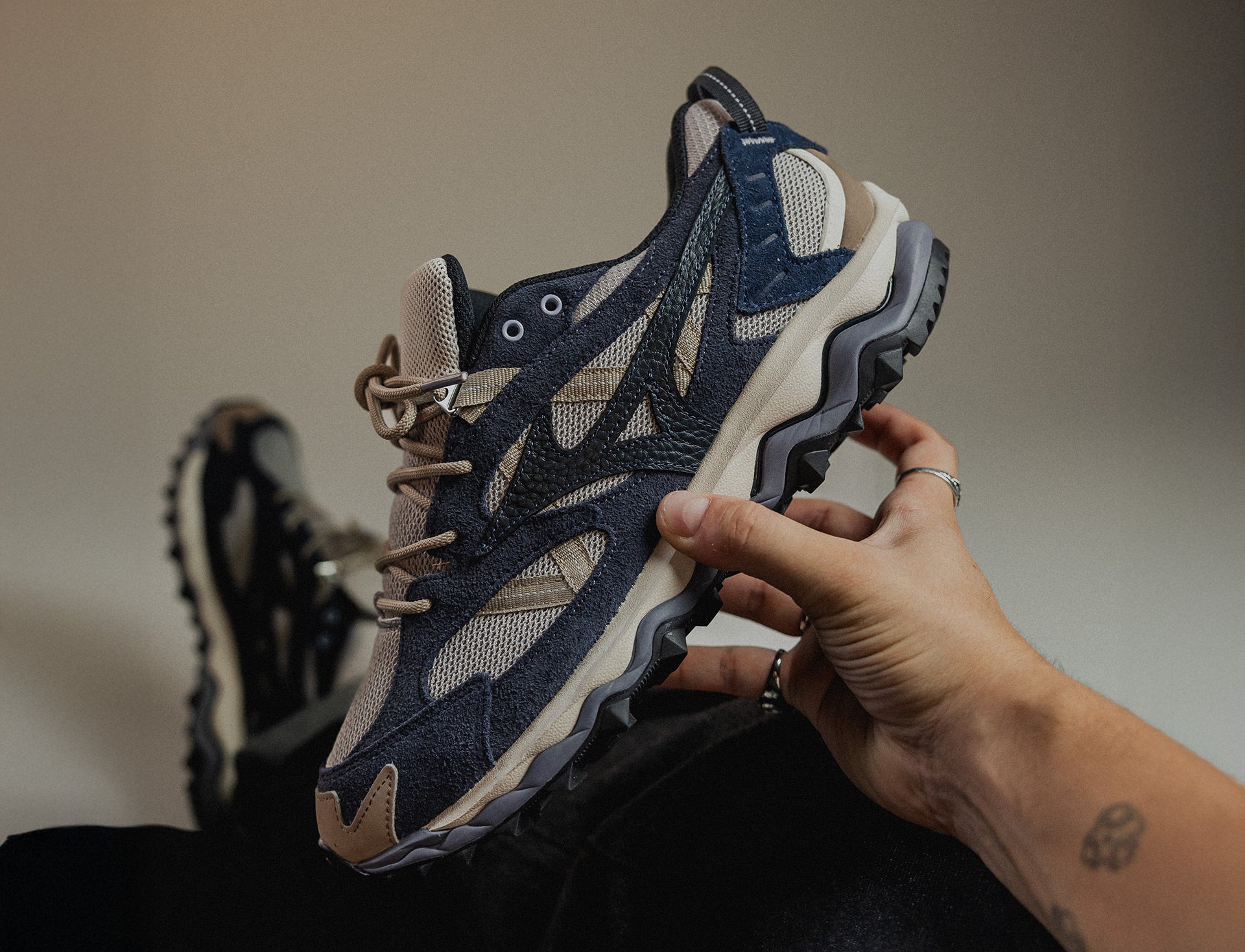 Mizuno Wave Mujin LS opal gray salute odyssey gray