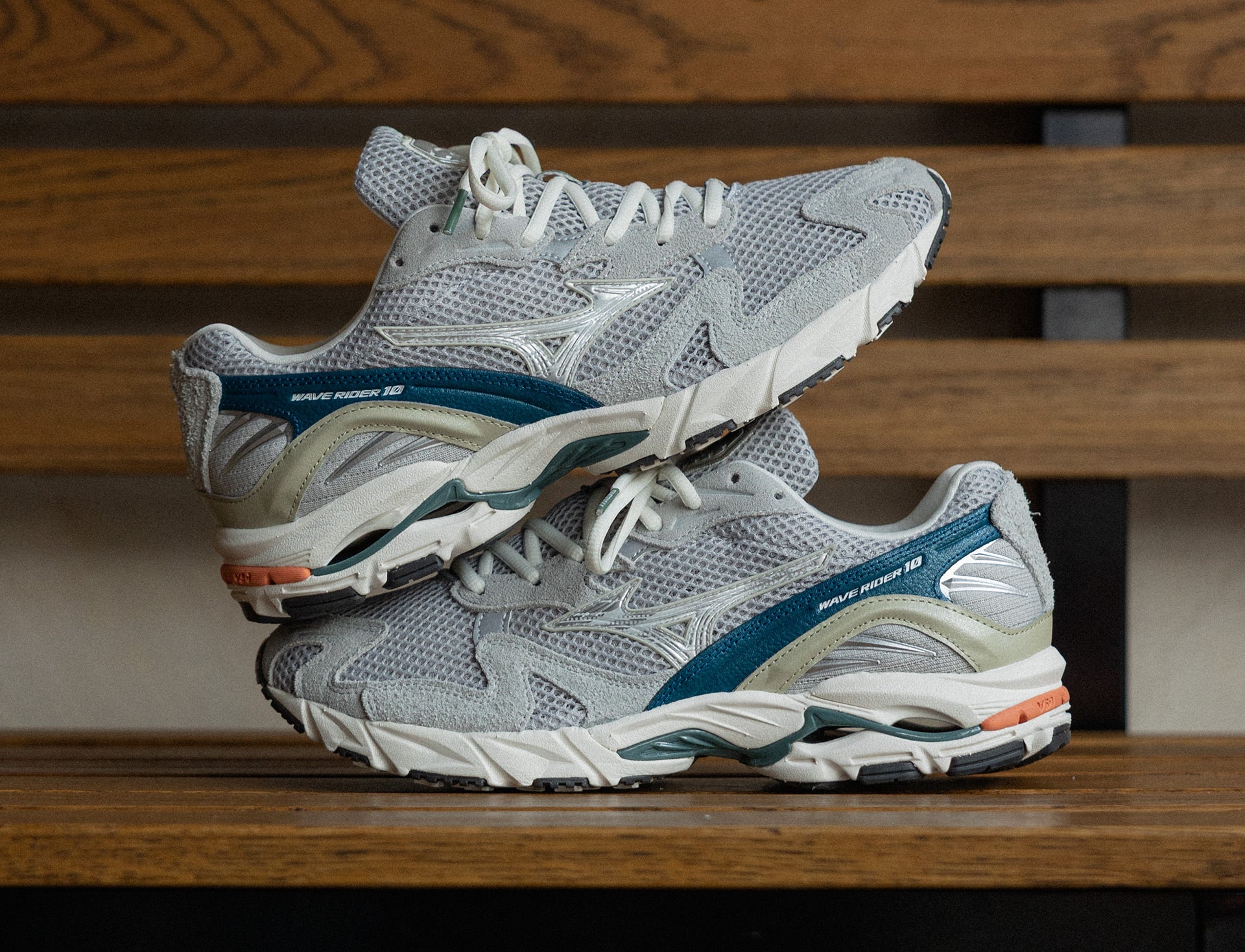 Mizuno Wave Rider 10 harbor mist dawn blue sailor blue