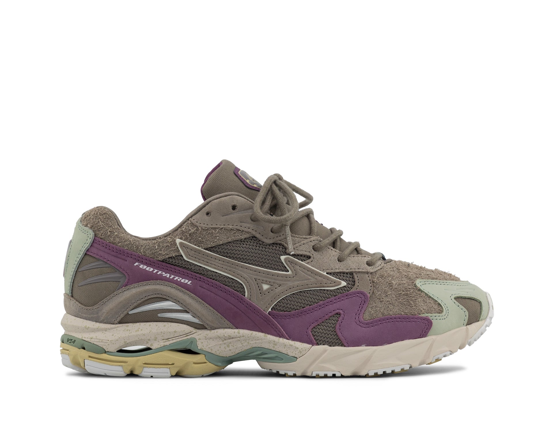 Mizuno X Footpatrol Wave Rider 10 rust
