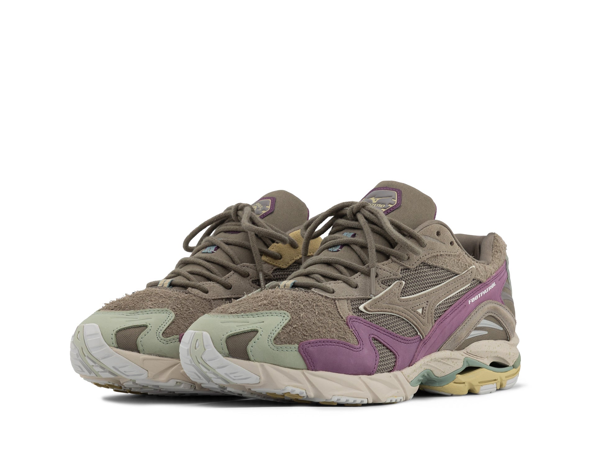 Mizuno X Footpatrol Wave Rider 10 rust