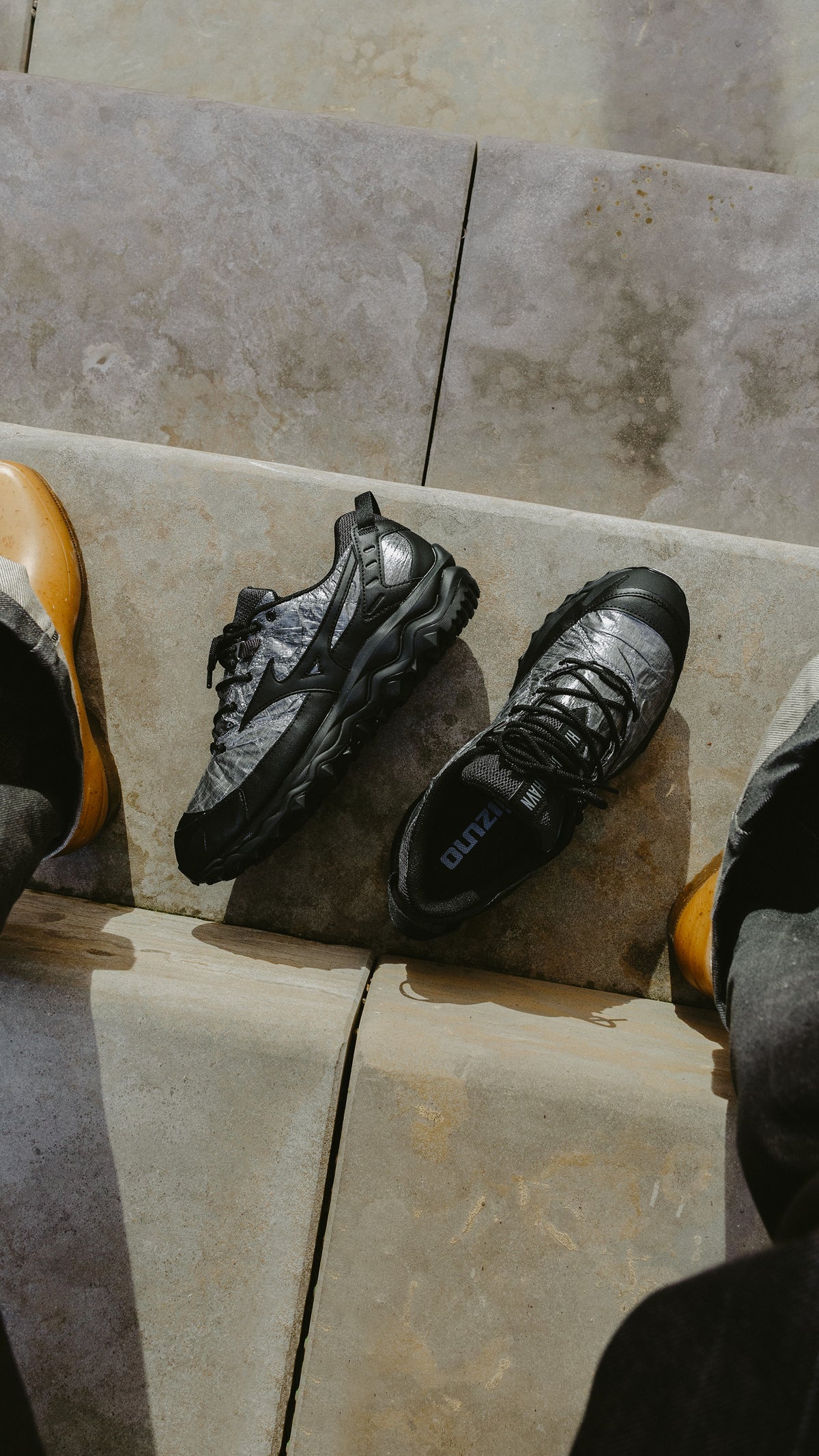 Mizuno Wave Mujin TL Han Kjøbenhavn black black sand iron gate