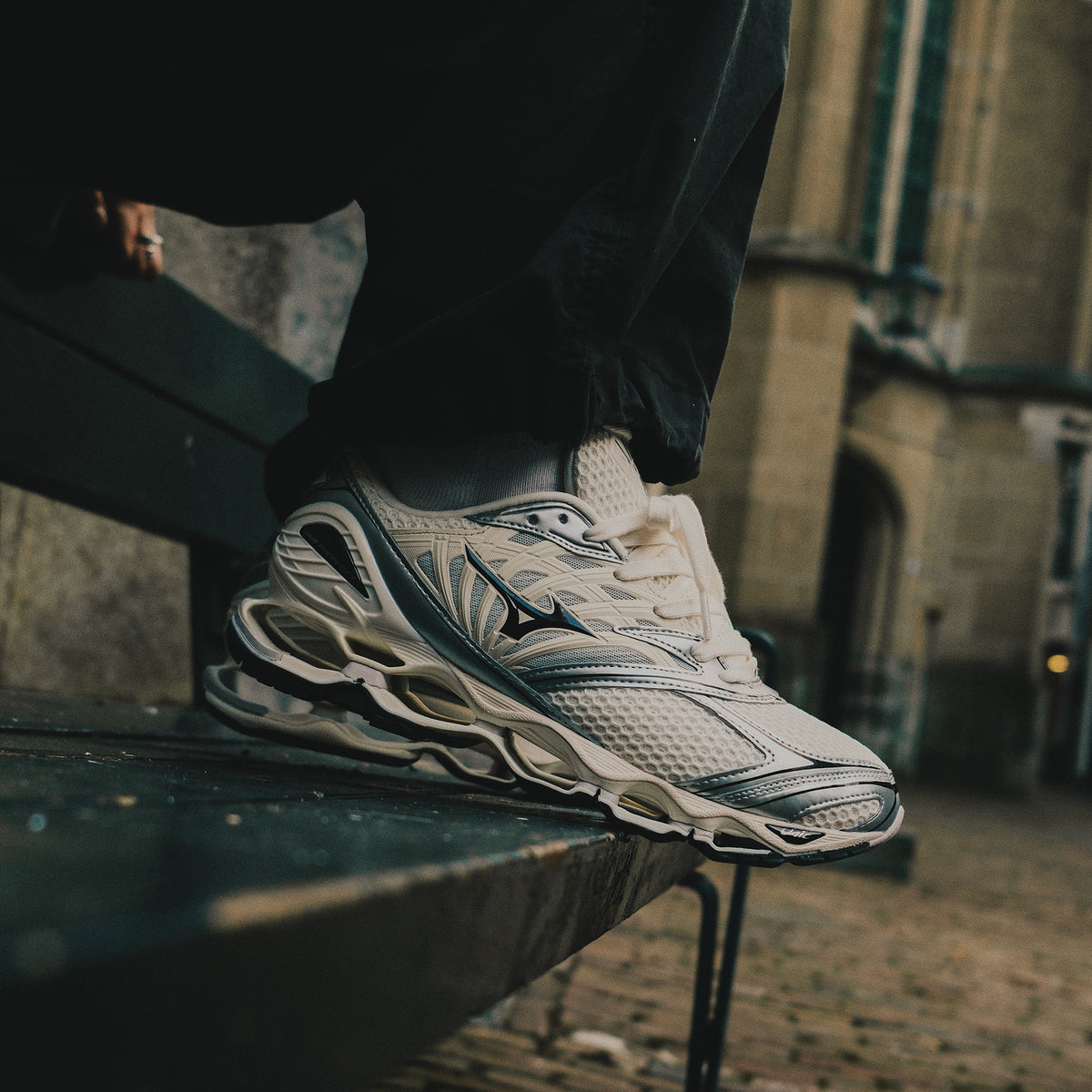 Mizuno Wave Prophecy LS pristine black silver