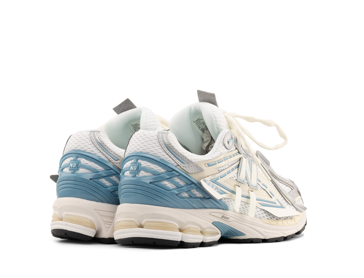 New Balance 1906A sea salt