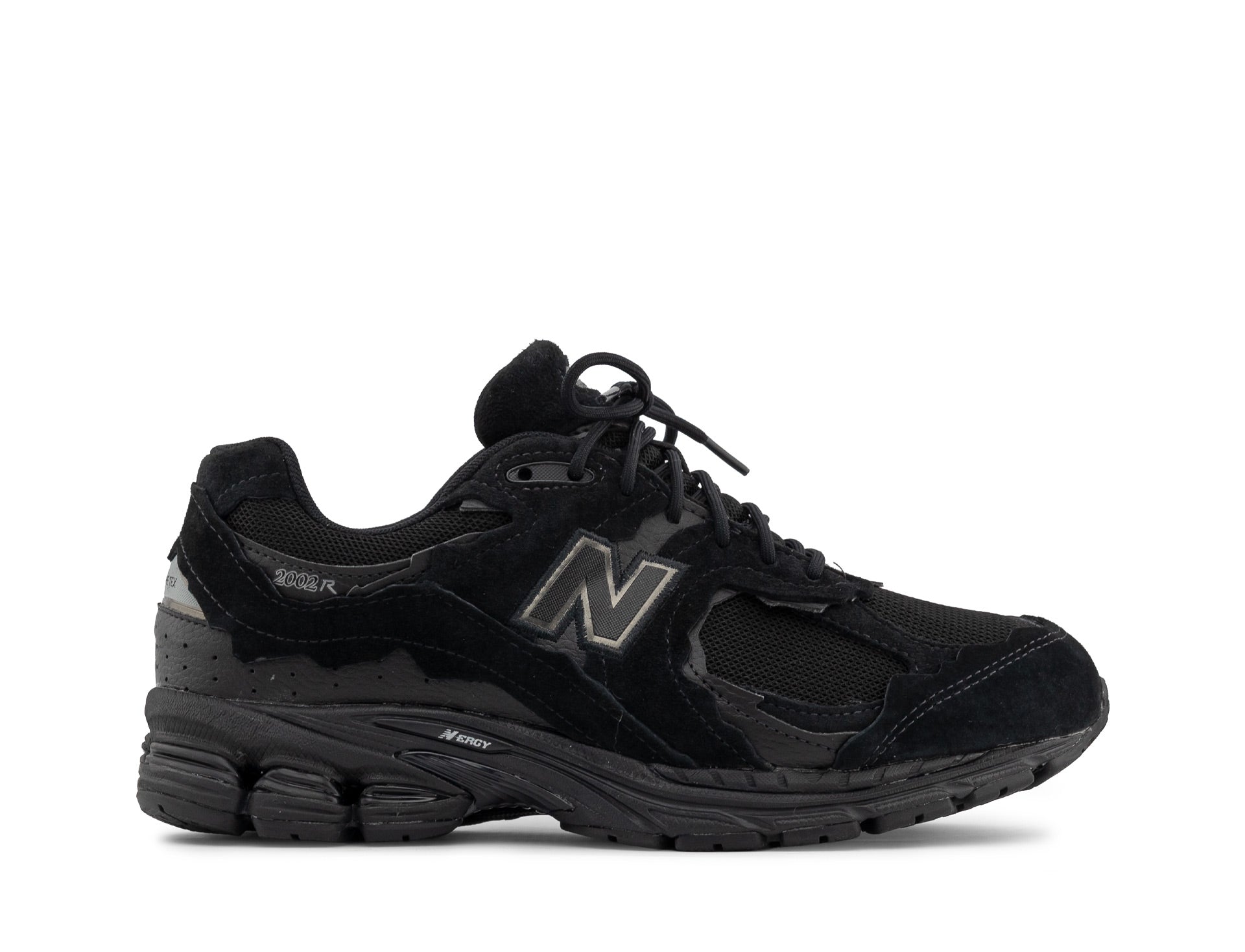 New Balance 2002R ‘Protection’ Pack black metallic