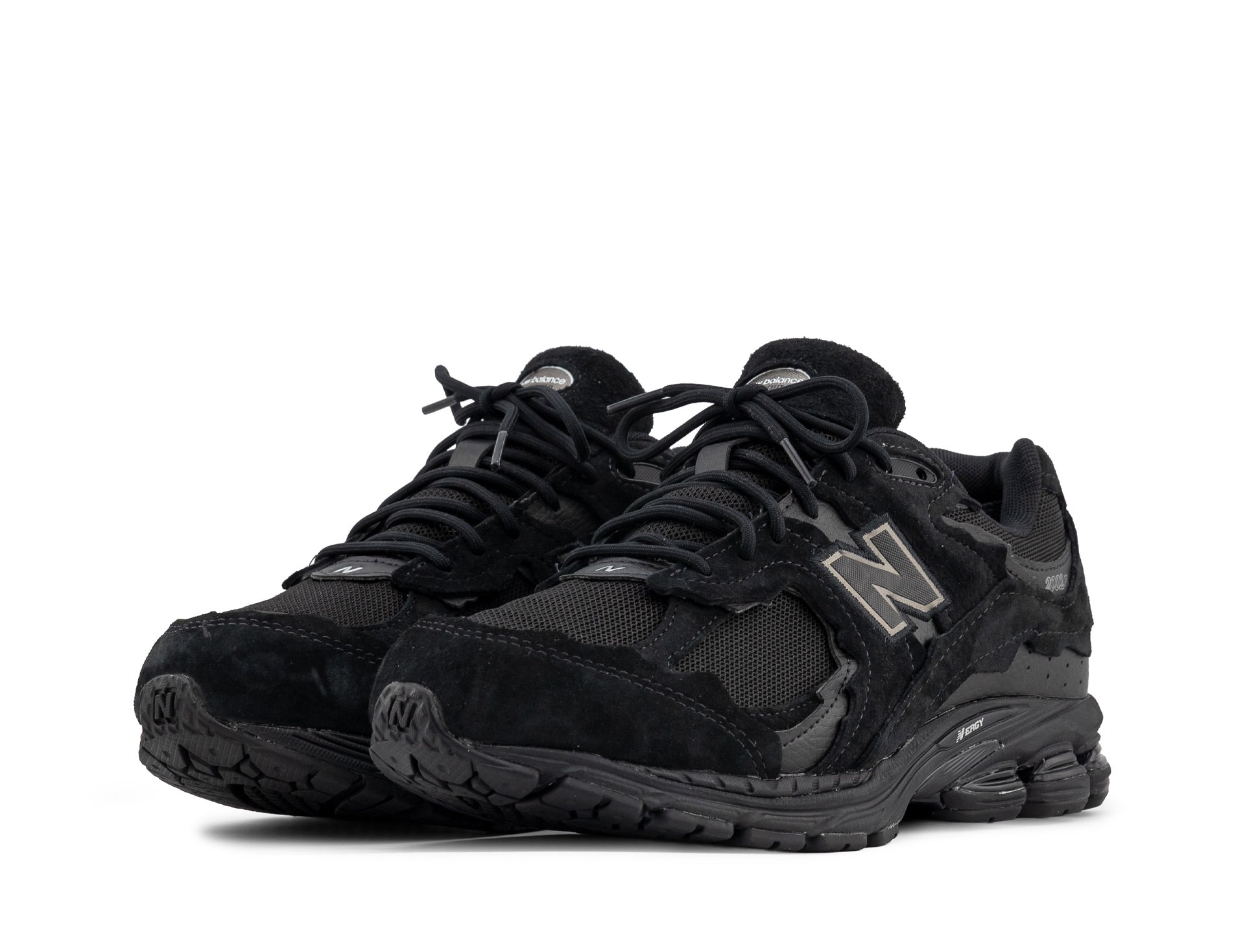 New Balance 2002R ‘Protection’ Pack black metallic