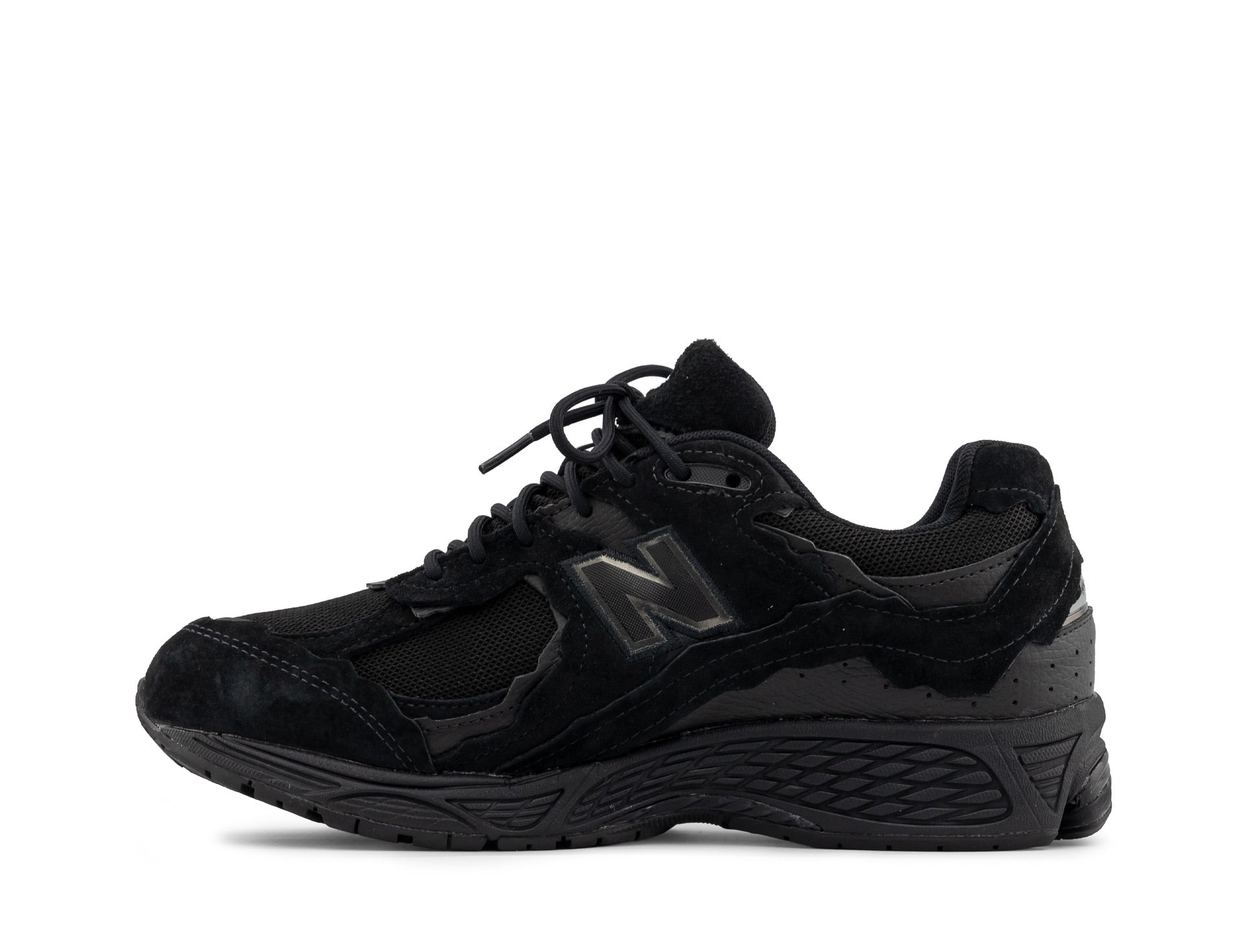 New Balance 2002R ‘Protection’ Pack black metallic