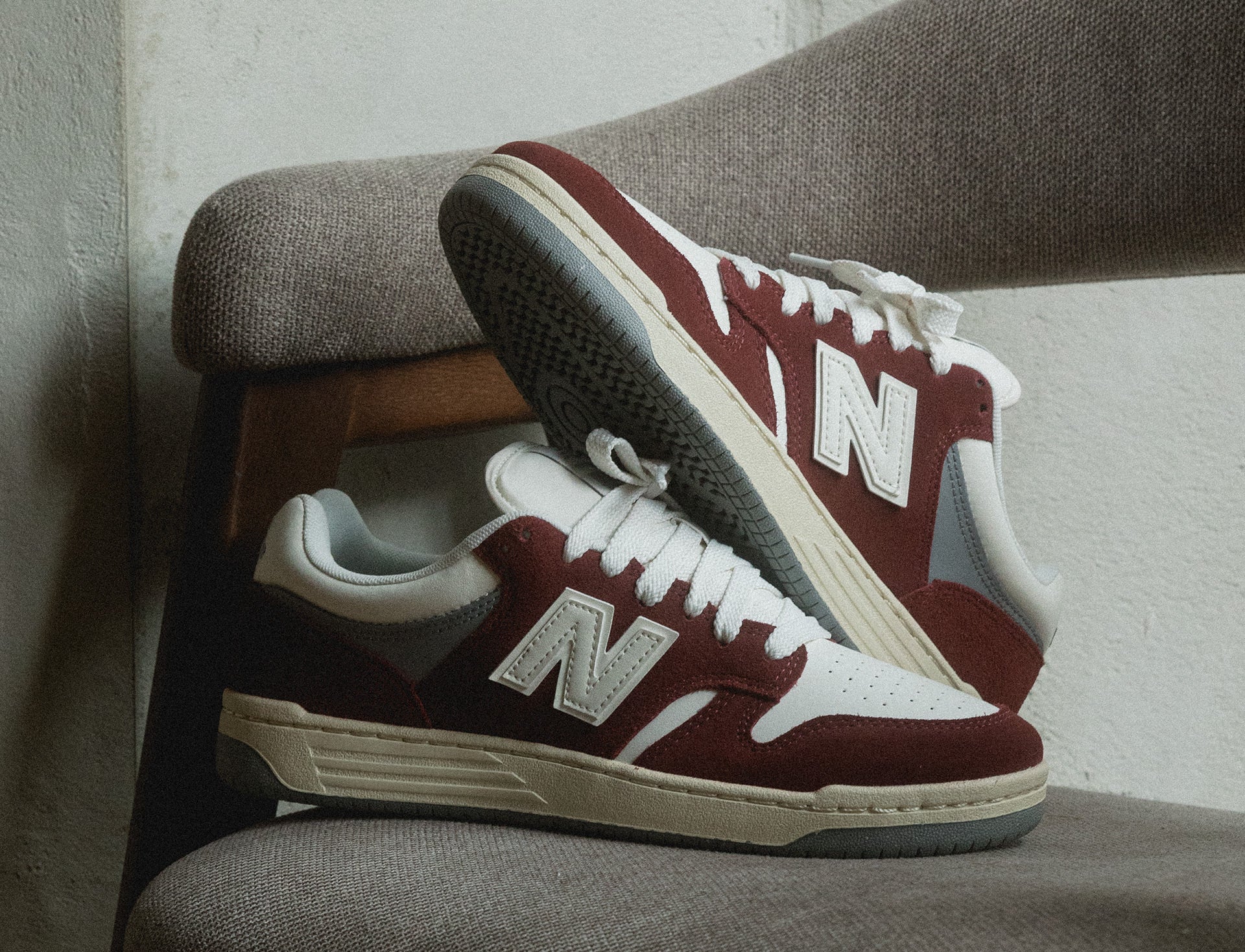 New Balance 480 classic crimson sea salt