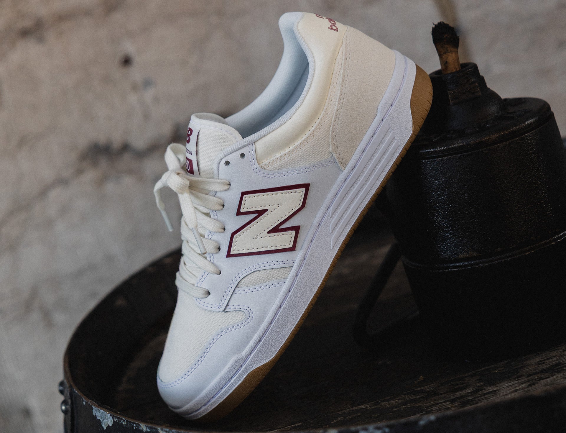 New Balance 480 sea salt classic crimson