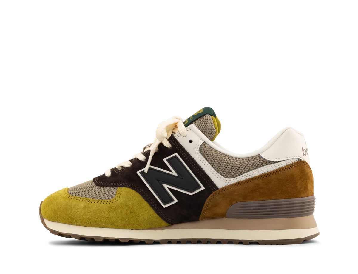 New Balance 574 black coffee
