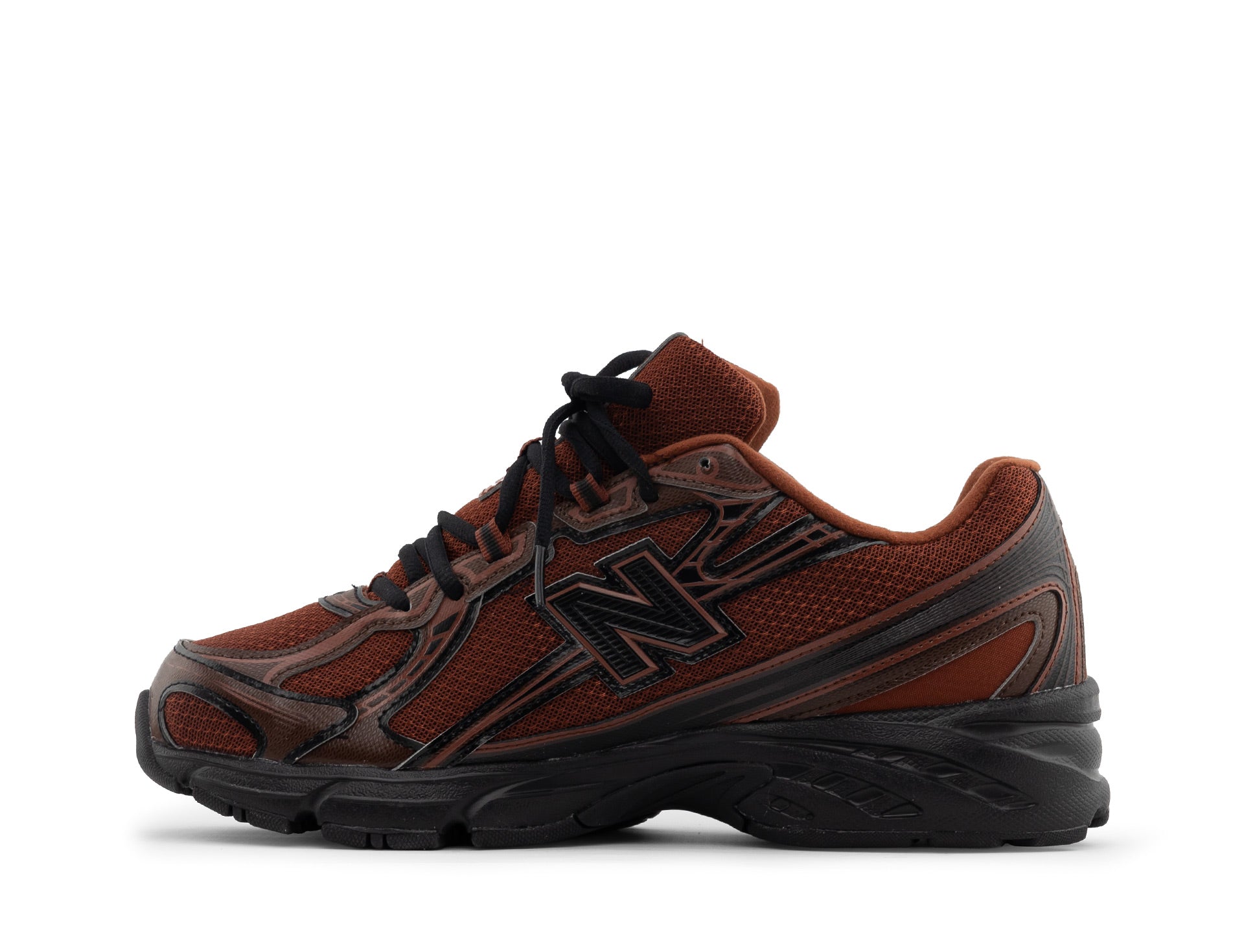 New Balance 740 relic brown pumpernickel