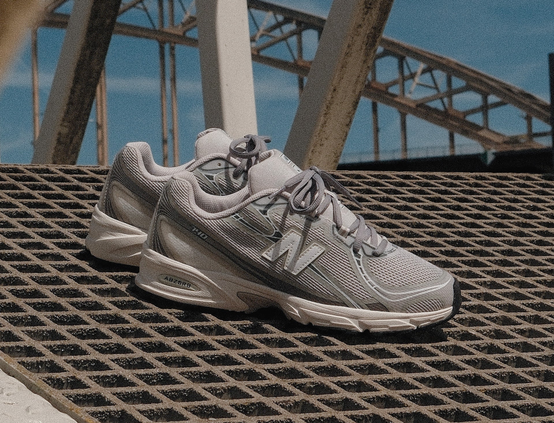 New Balance 740 slate grey grey matter