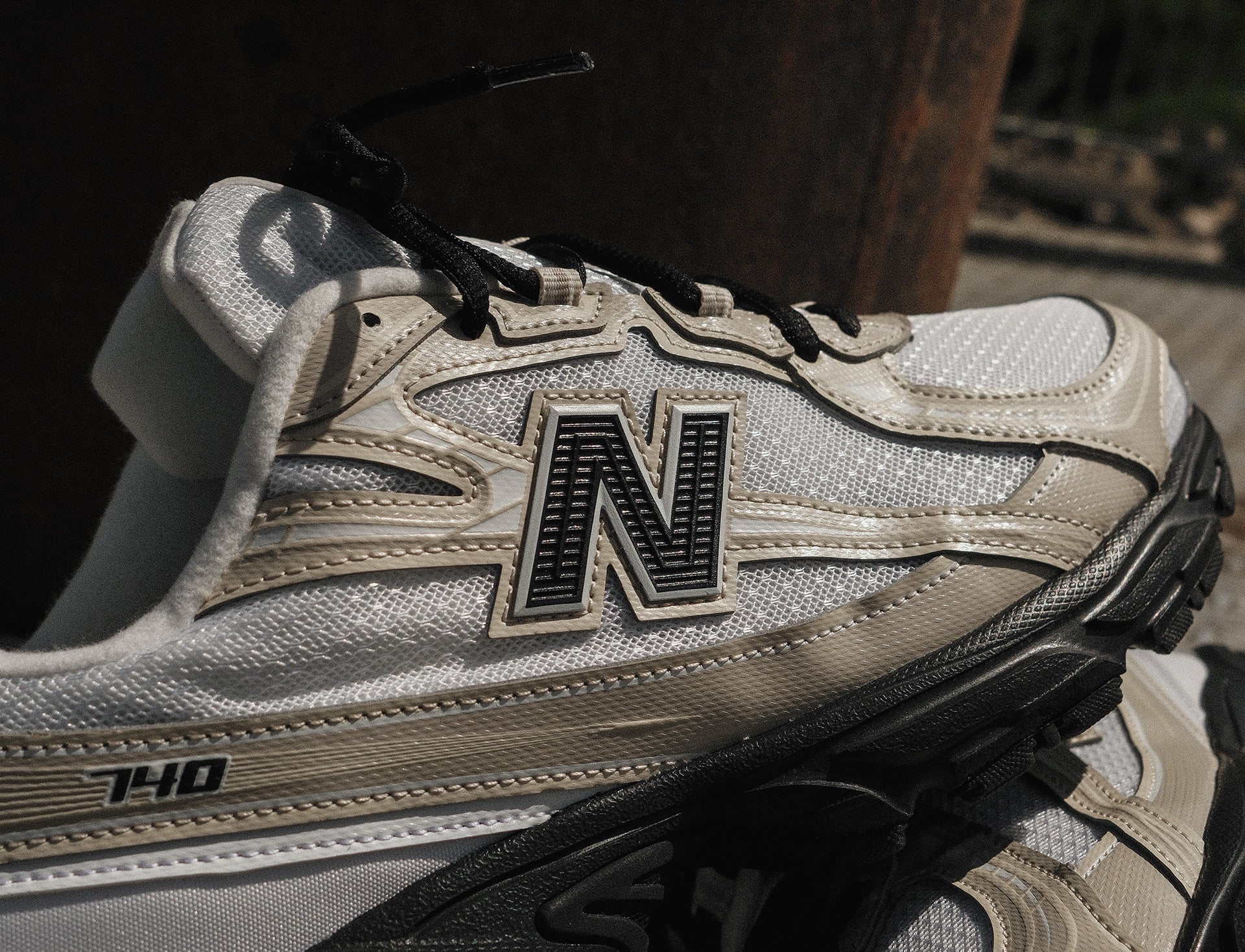 New Balance 740 timberwolf nb white