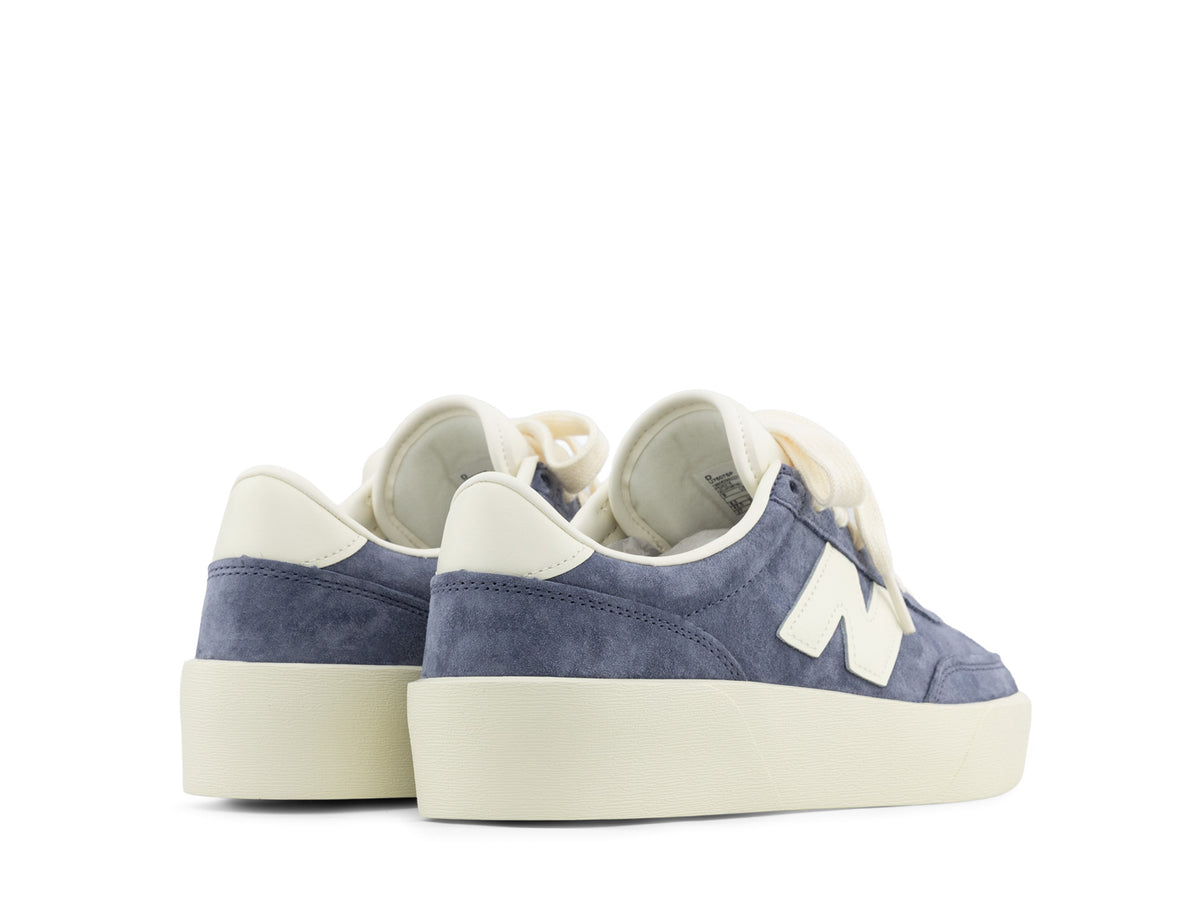 New Balance 750 meteorite angora