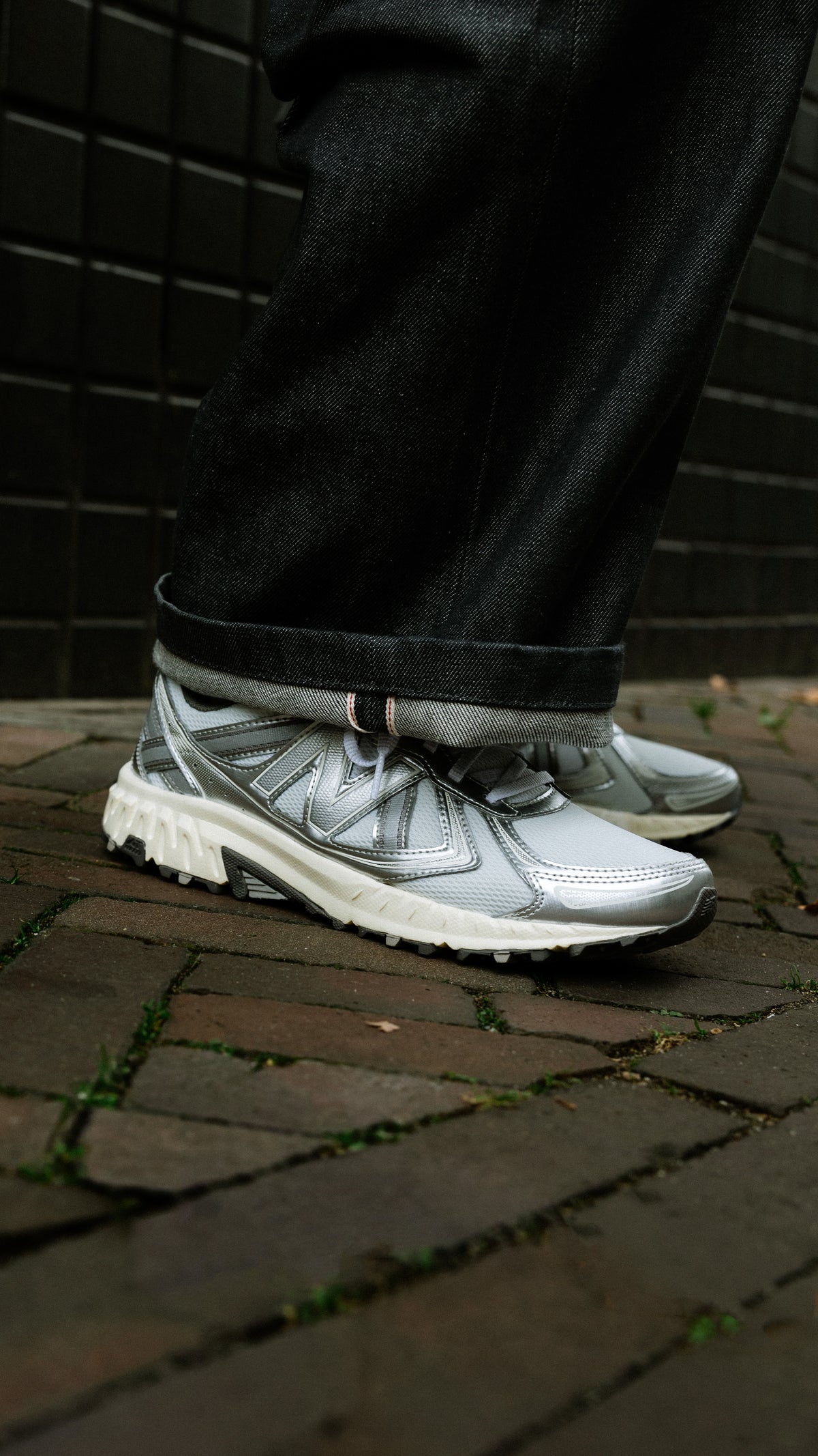 New Balance 410 nb white metallic silver