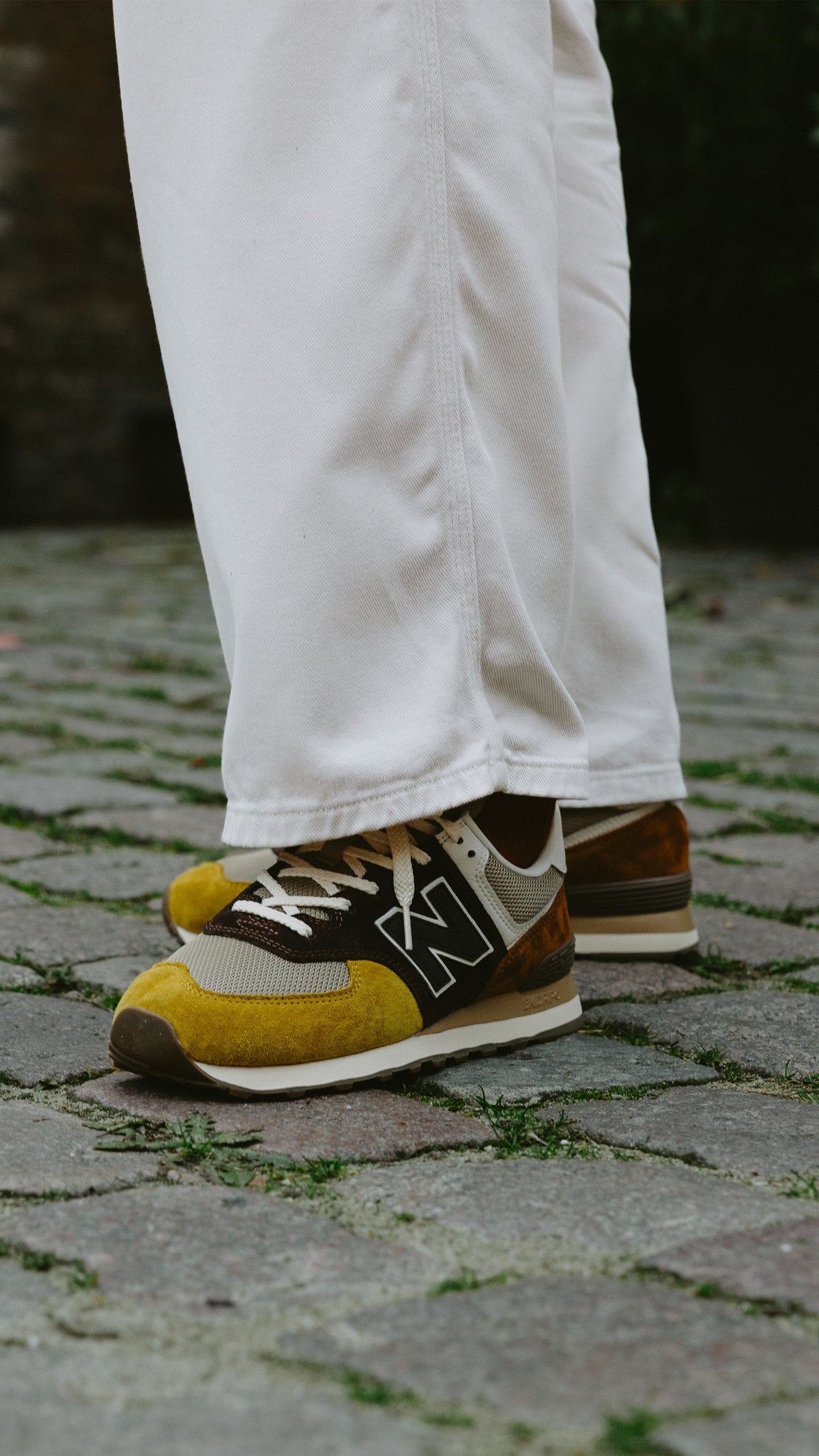 New Balance 574 black coffee
