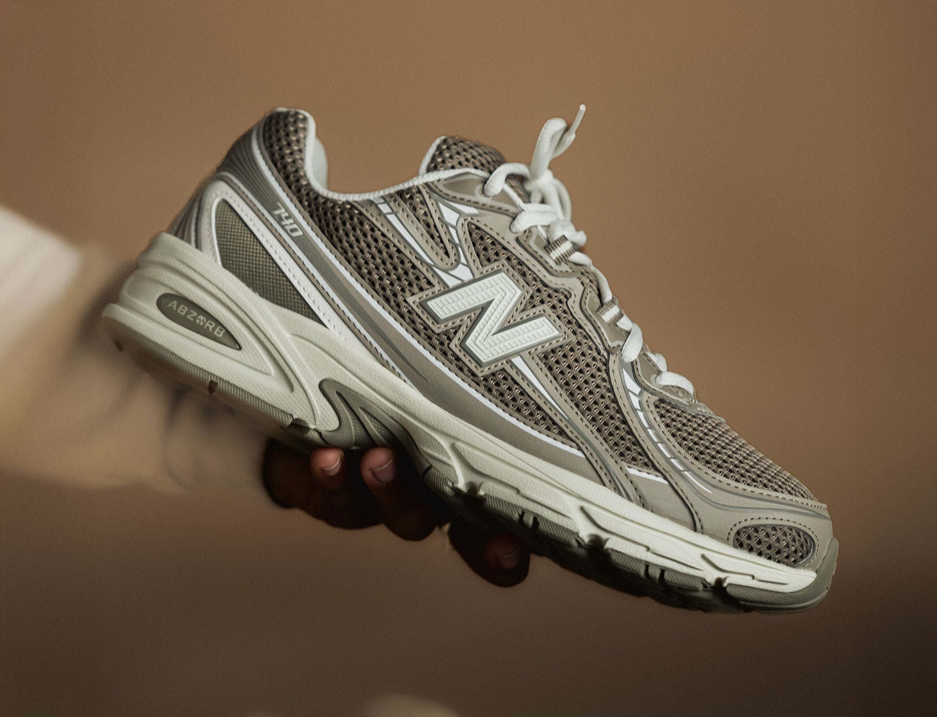 New Balance 740 dark olivine silver metallic sea salt