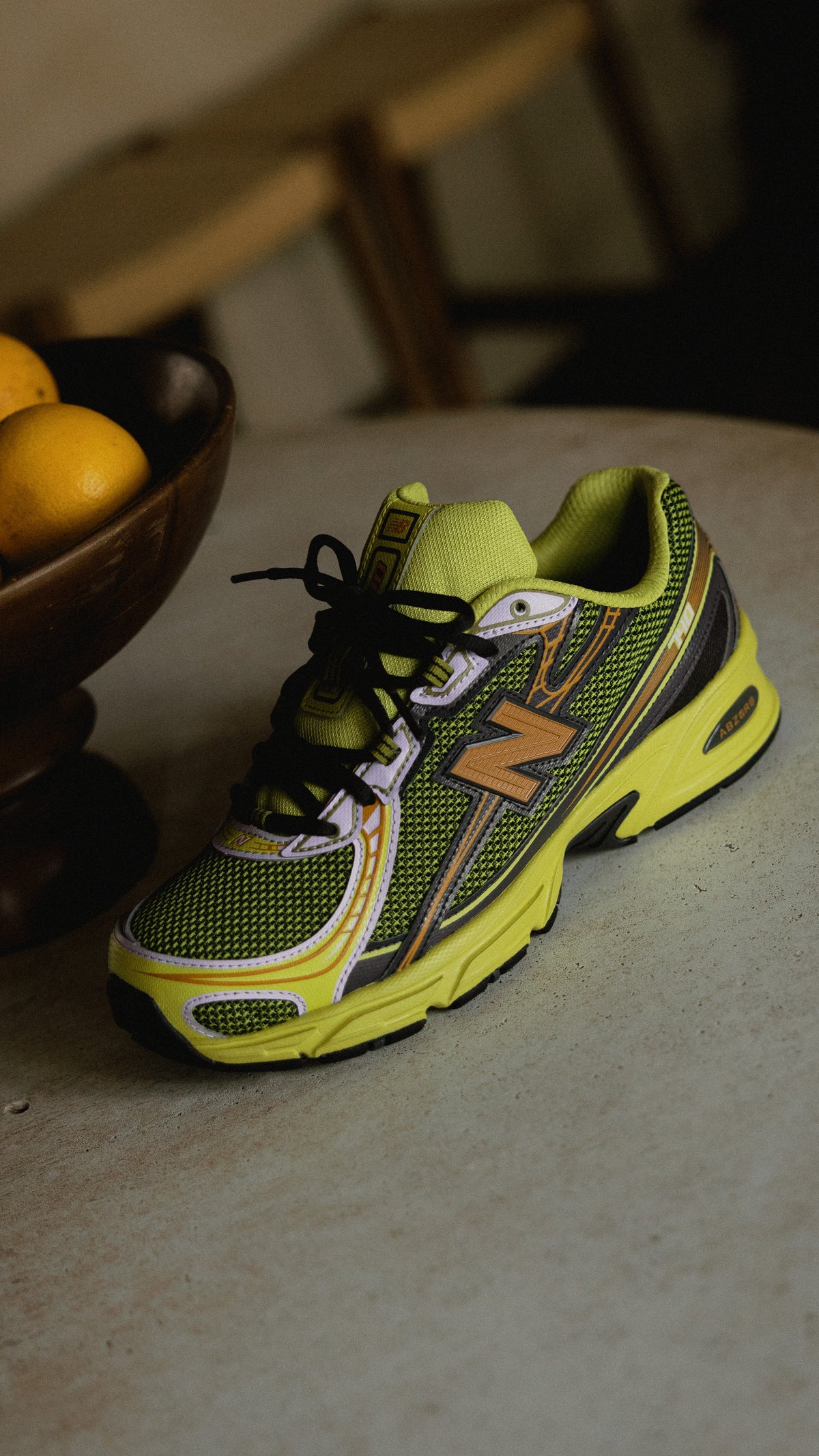 New Balance 740 field green