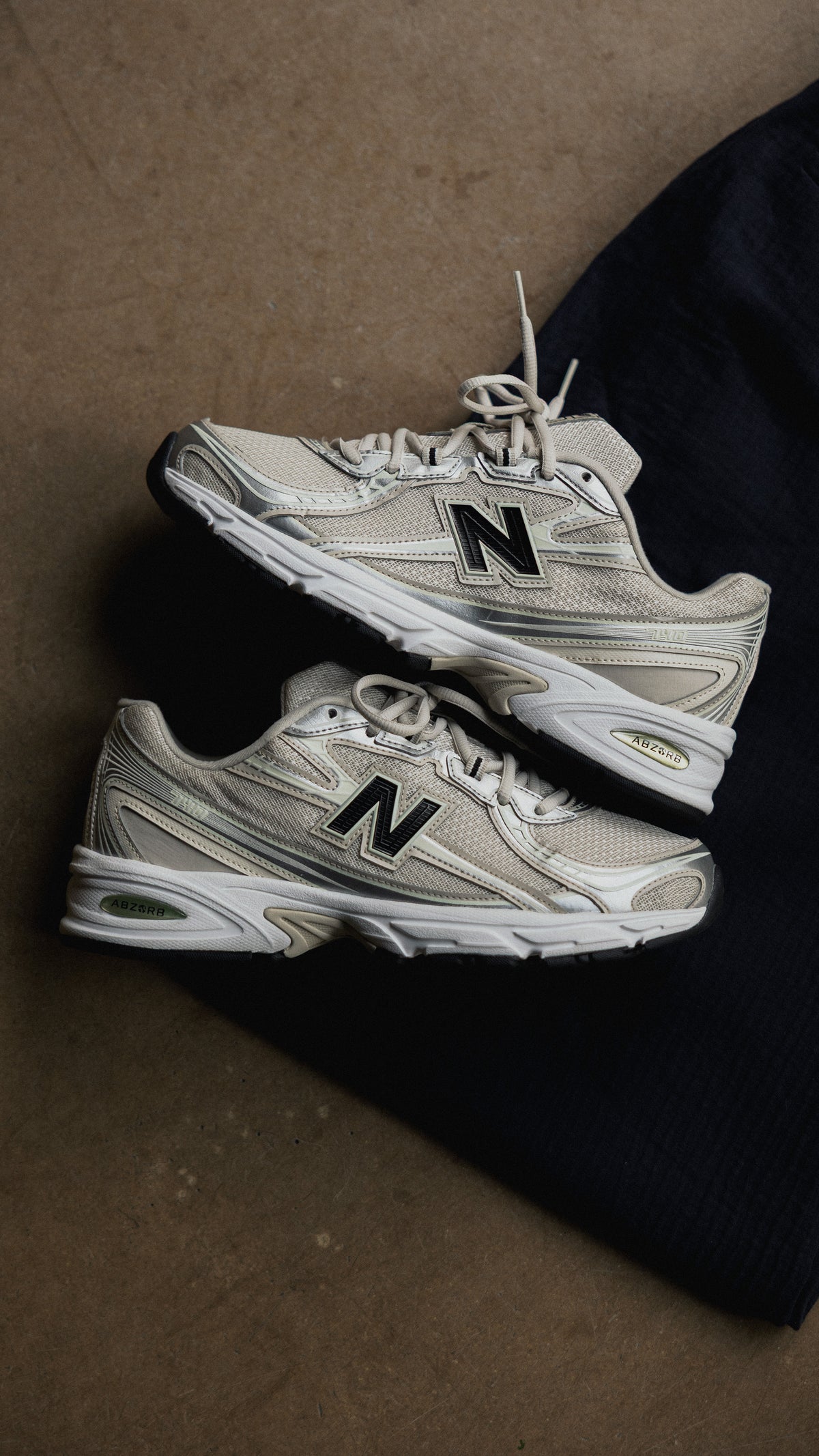 New Balance 740 timberwolf