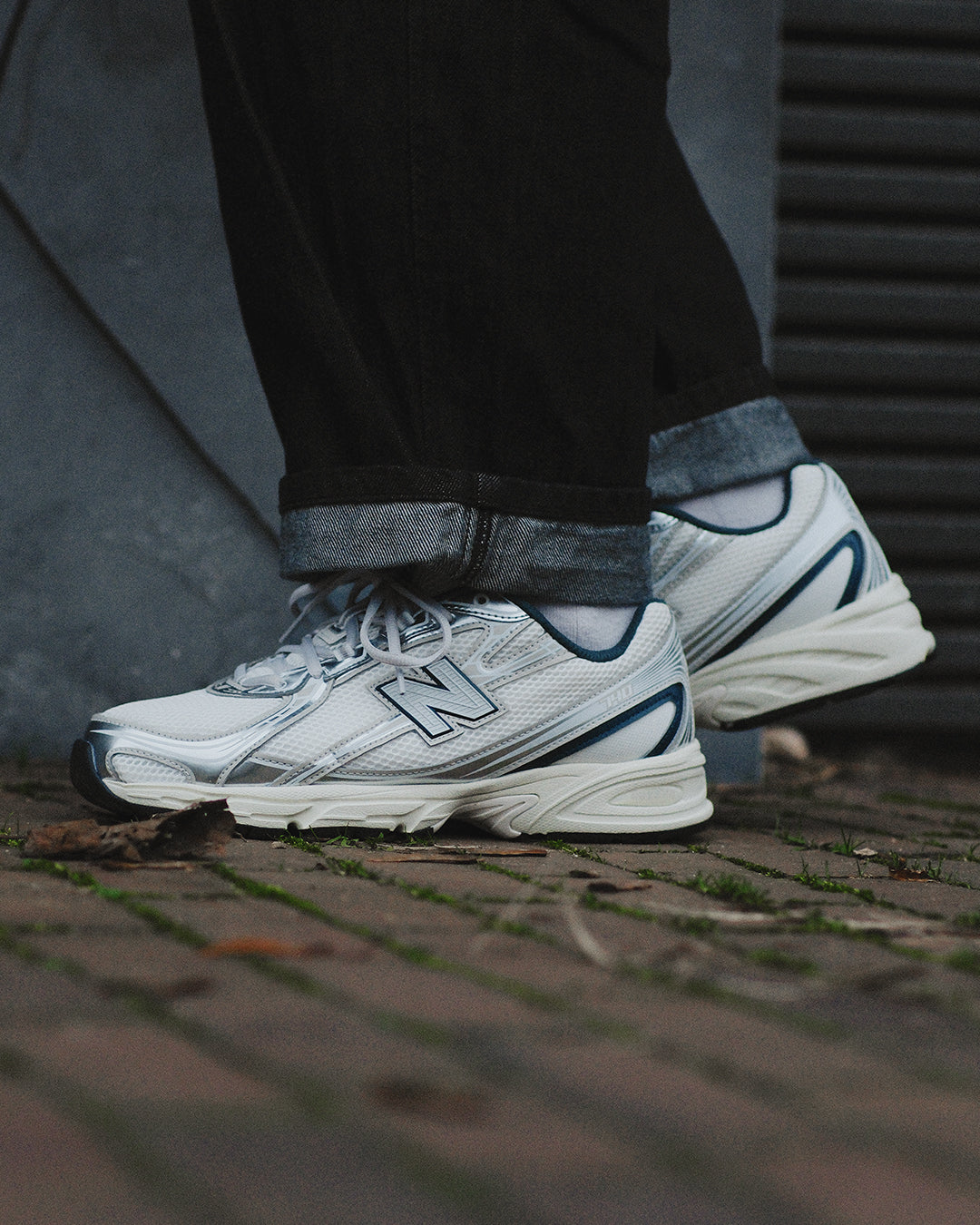 New Balance 740 medusa green