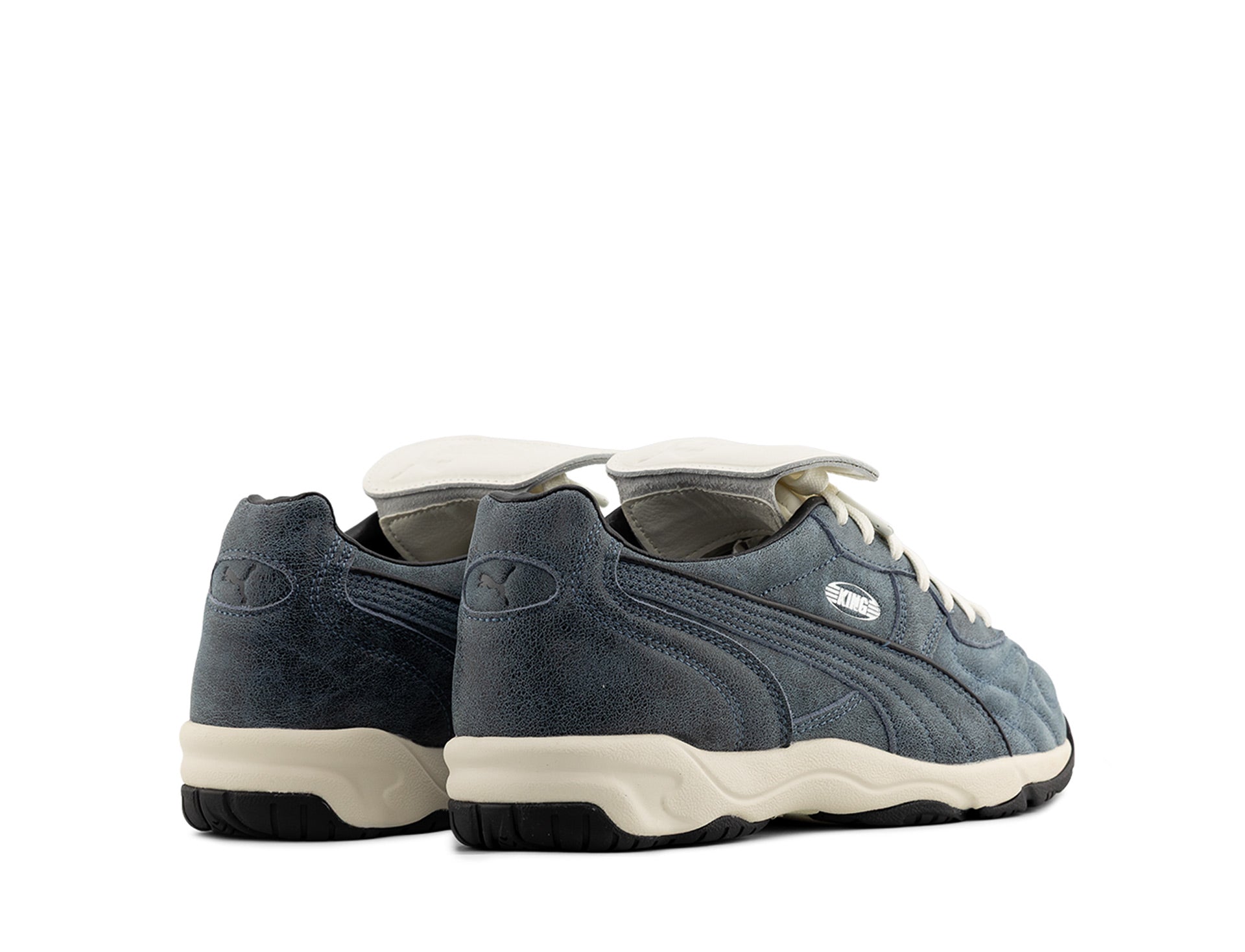 Puma King Indoor Premium cool blue warm white