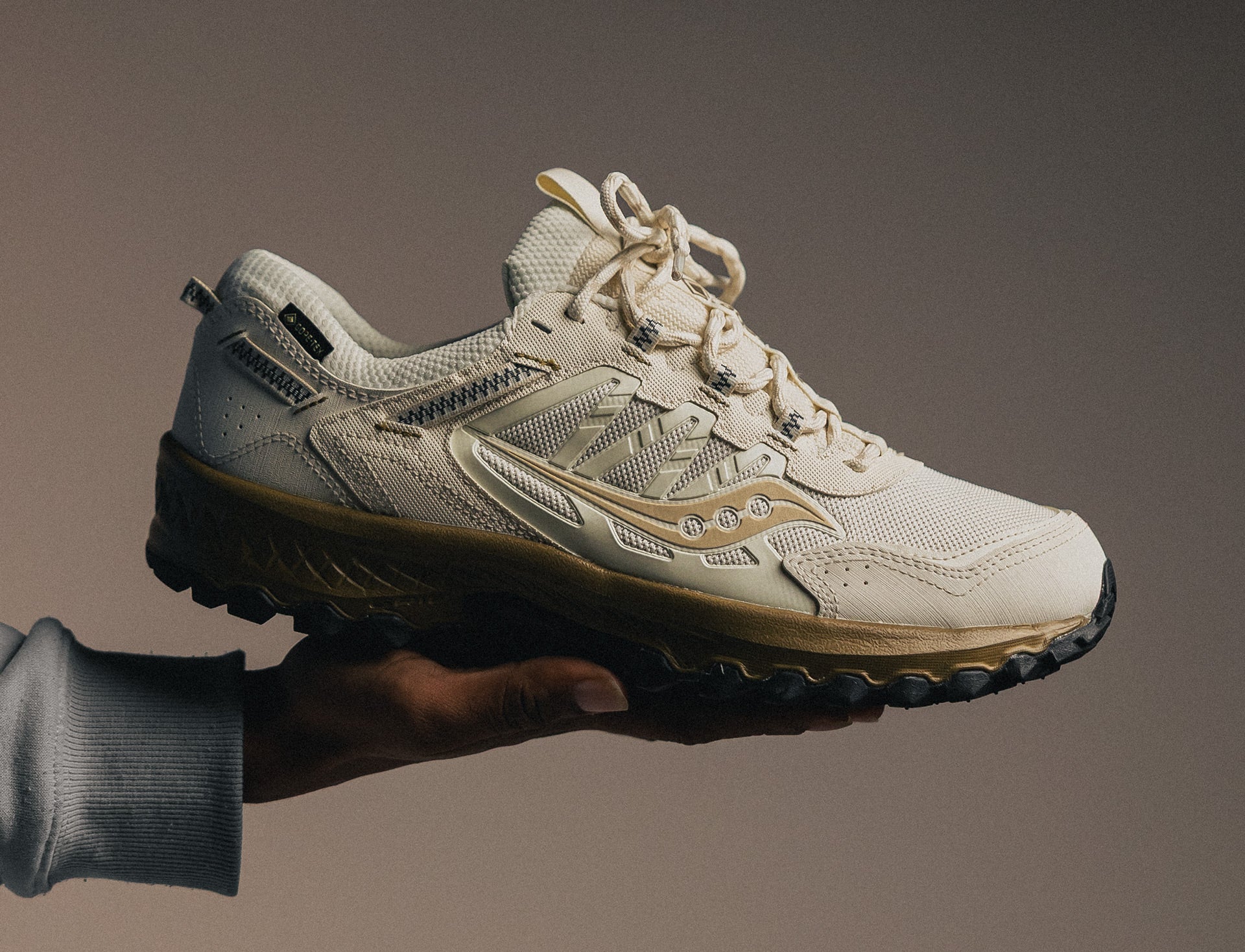 Saucony Grid Peak ivory gold