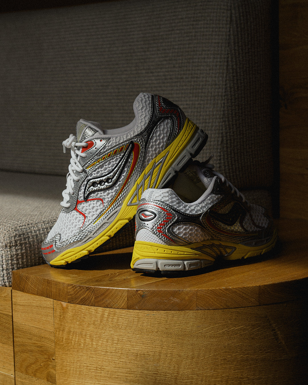 Saucony Progrid Ride 1 white buttercup