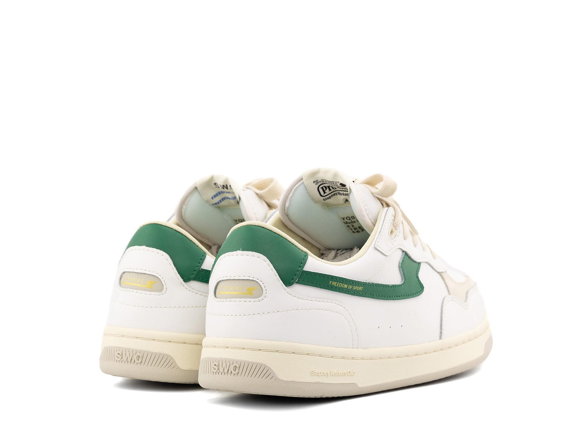 Stepney Workers Club Pro Cup 01 S-Strike Leather white green