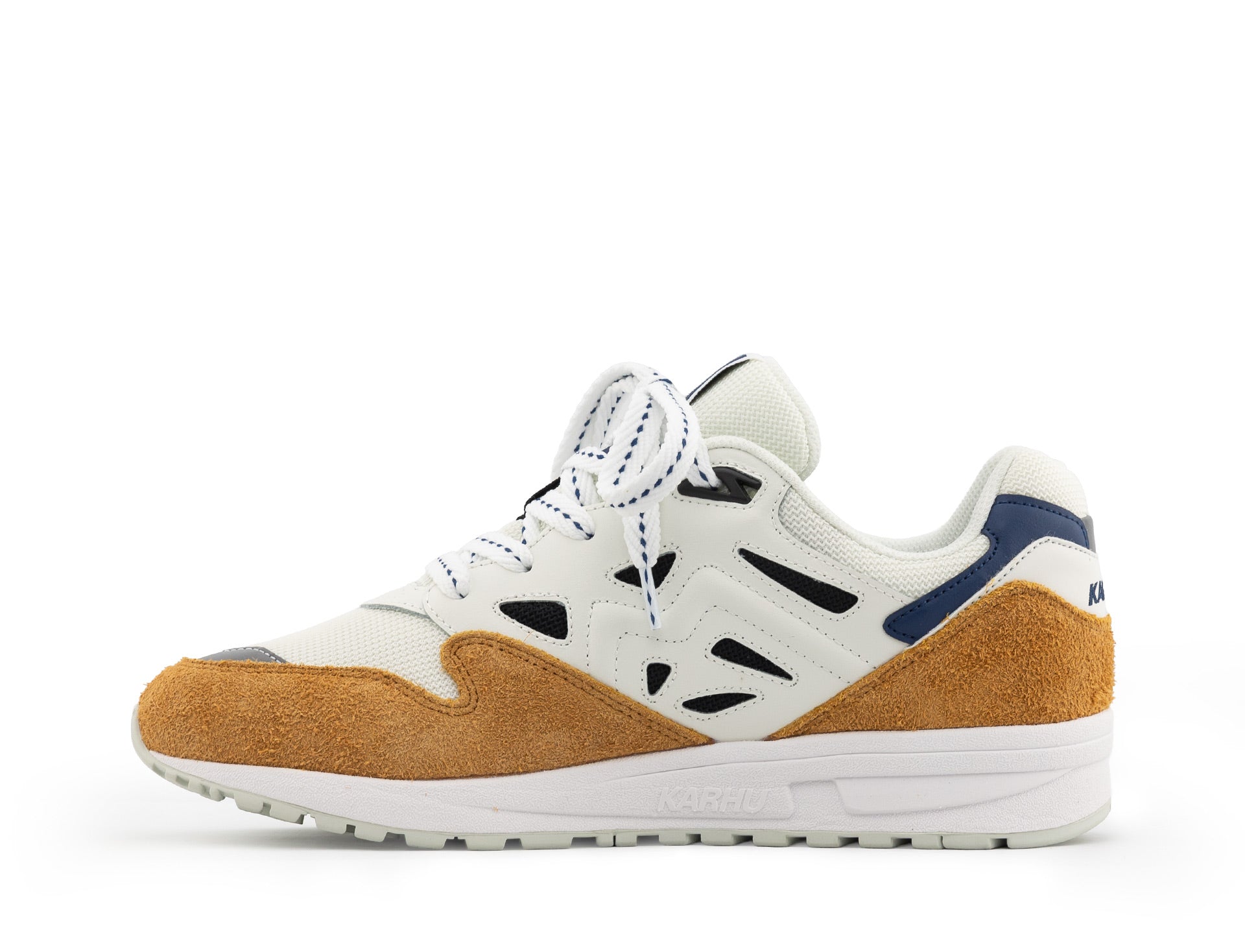 Karhu Legacy 96 pumpkin spice bright white