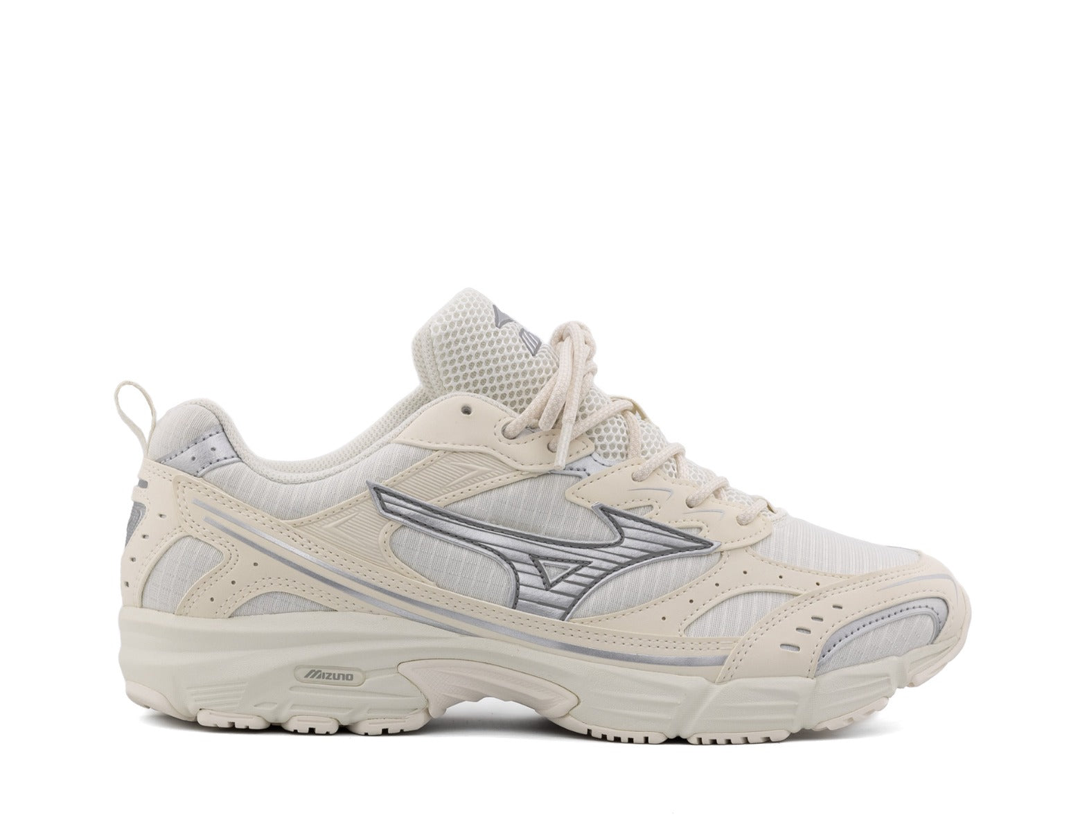 Mizuno MXR Tech snow white ultimate gray white sand 1