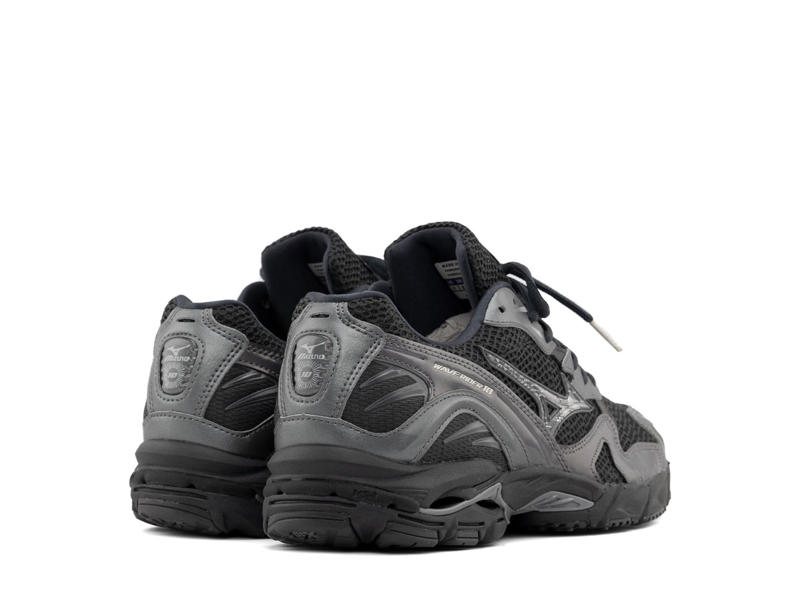 Mizuno Wave Rider 10 Sport ‘Y2K’ Pack black sand black sand metallic gray