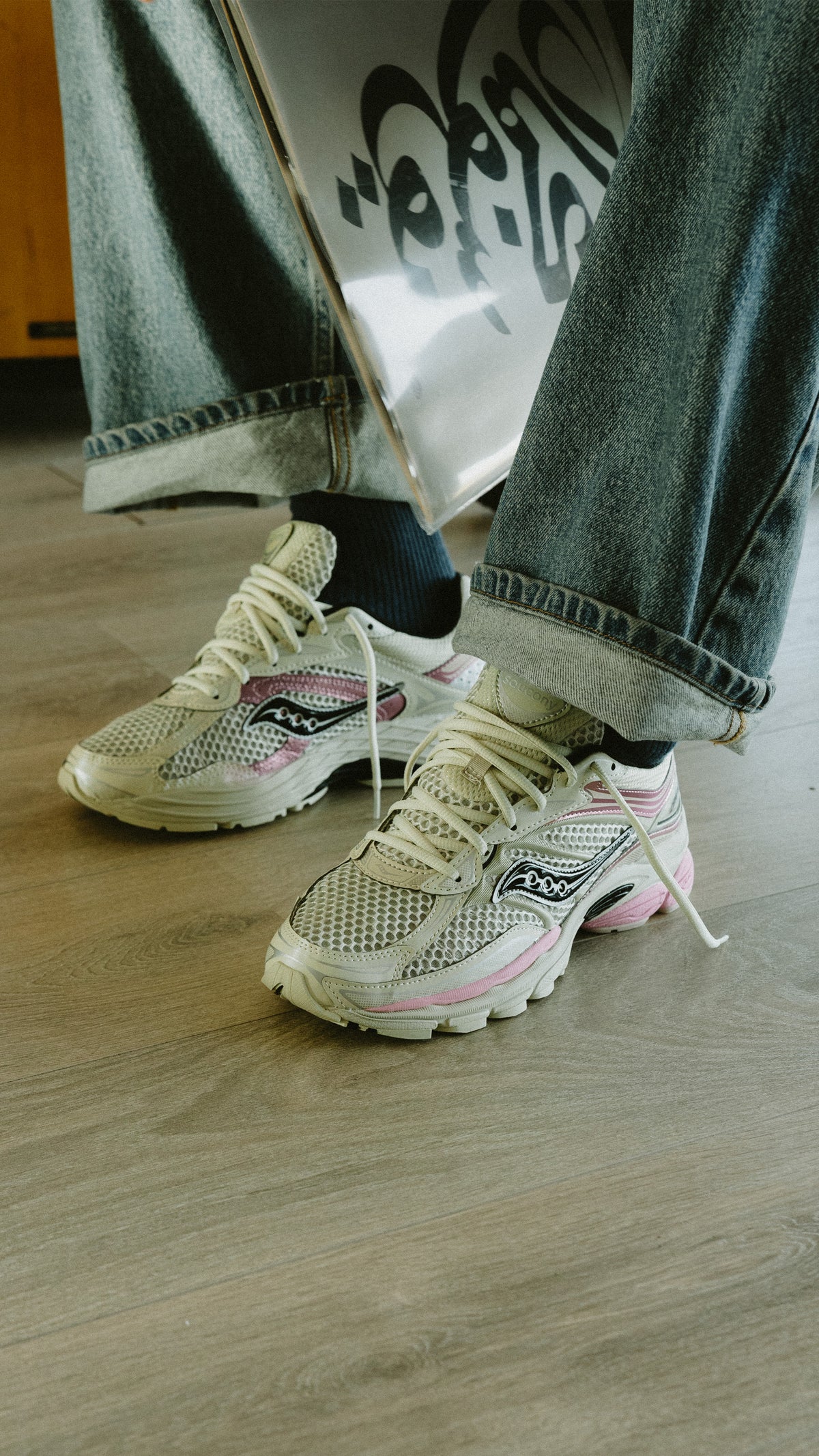 Saucony Progrid Omni 9 eggshell touch