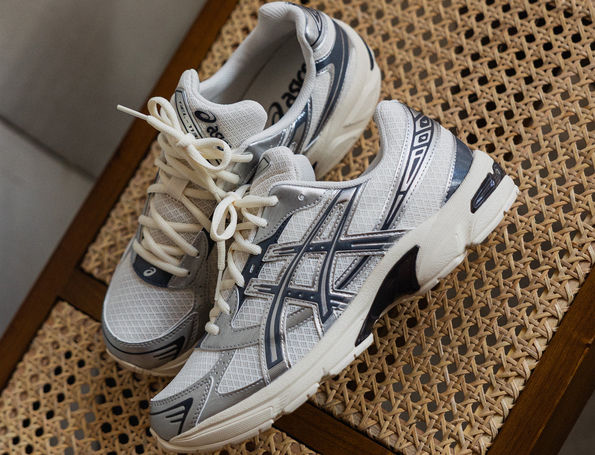 Asics Gel-1130 cream carrier grey